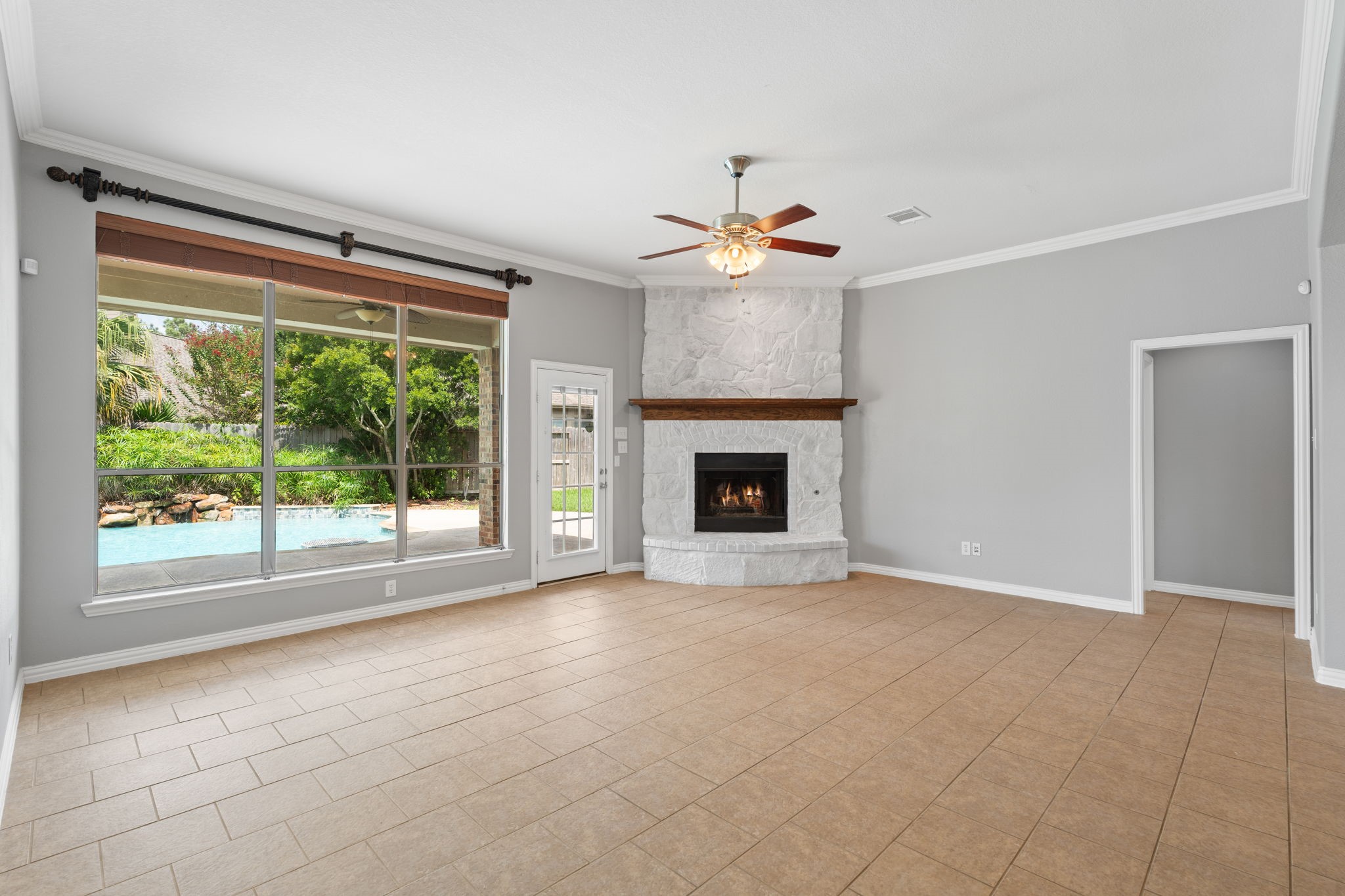 26407 Bright Sky Court Property Photo 14