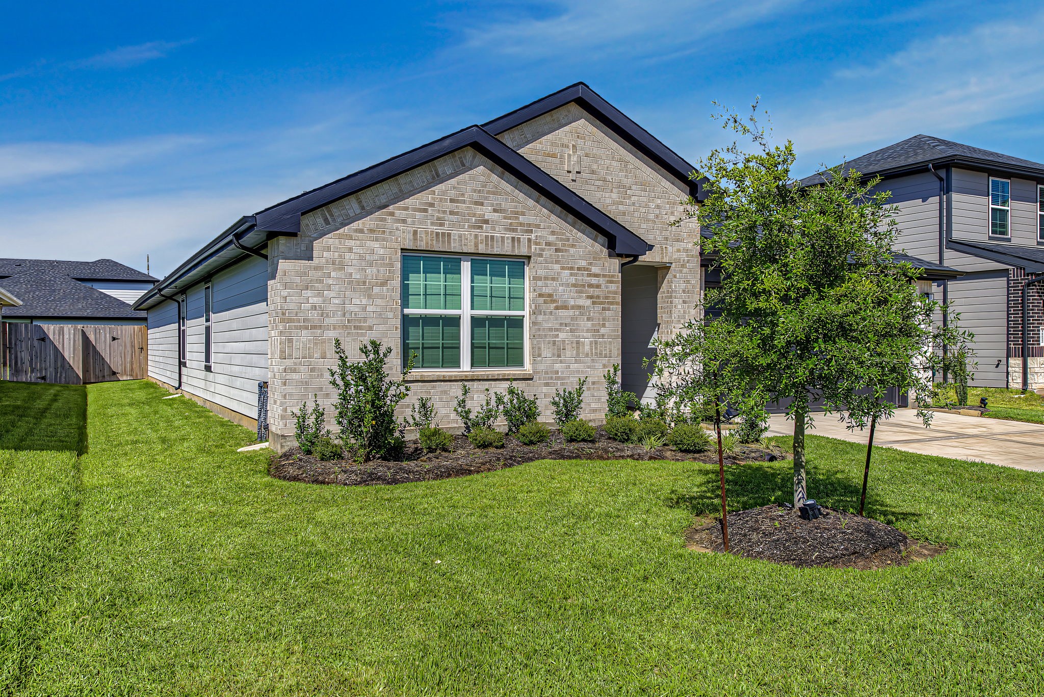 30426 Canterbury Fields Drive Property Photo 3