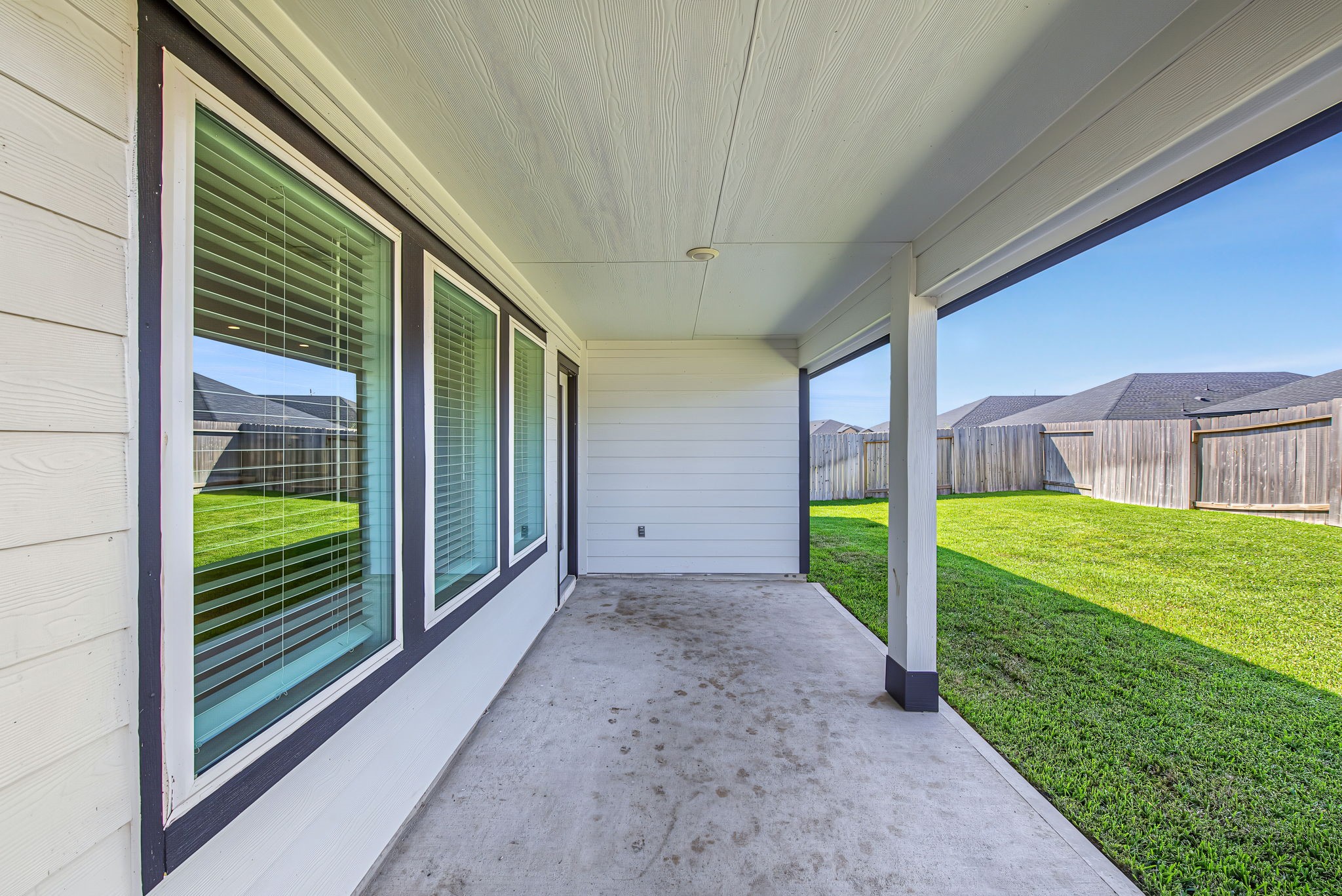 30426 Canterbury Fields Drive Property Photo 36