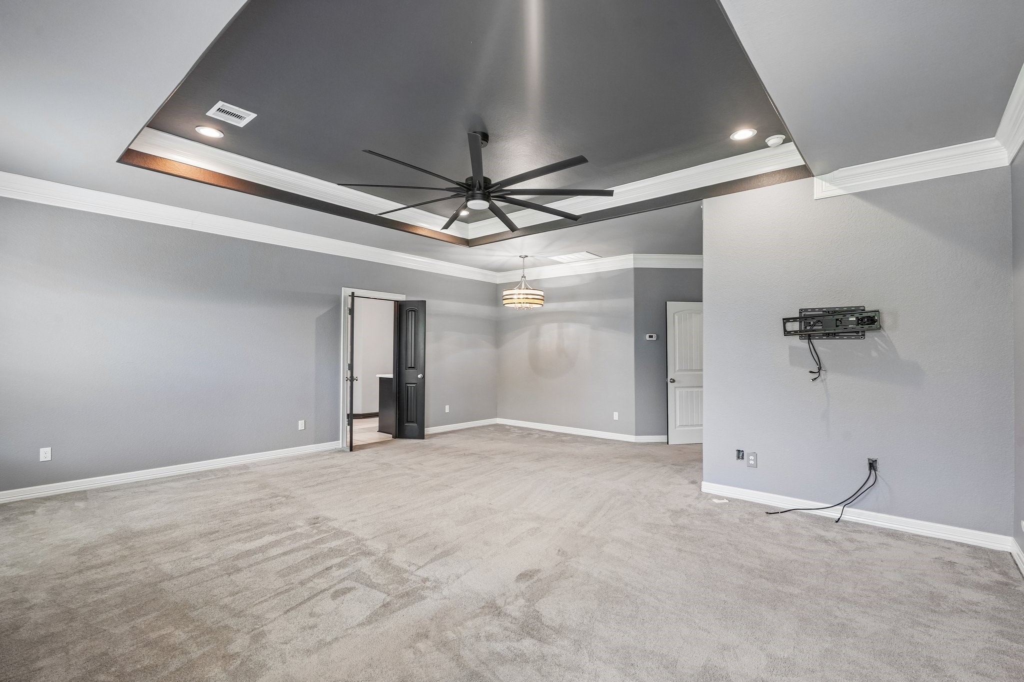 405 Old Orchard Drive Property Photo 14