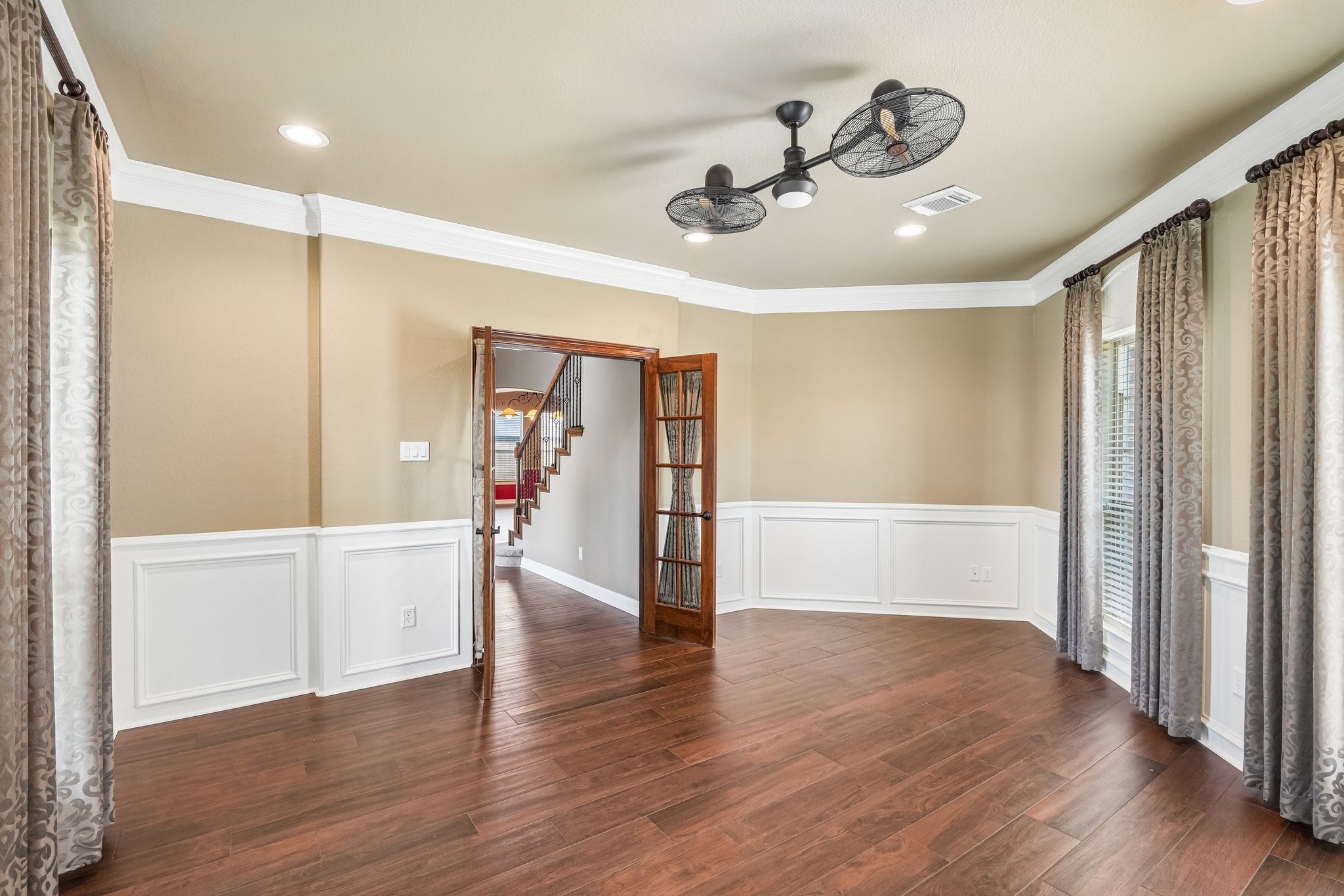 405 Old Orchard Drive Property Photo 22