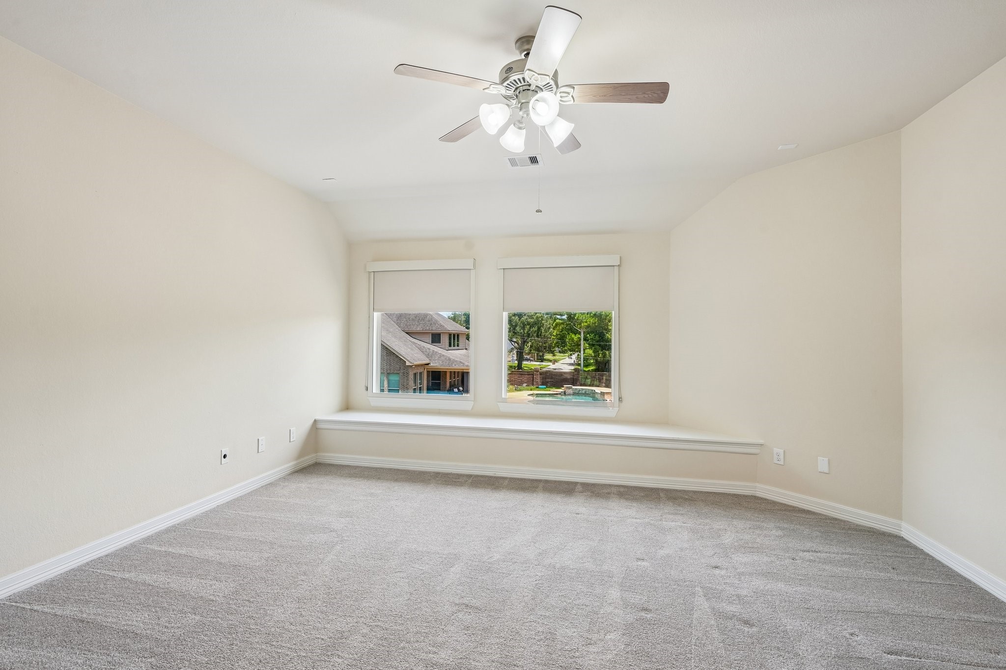 405 Old Orchard Drive Property Photo 41