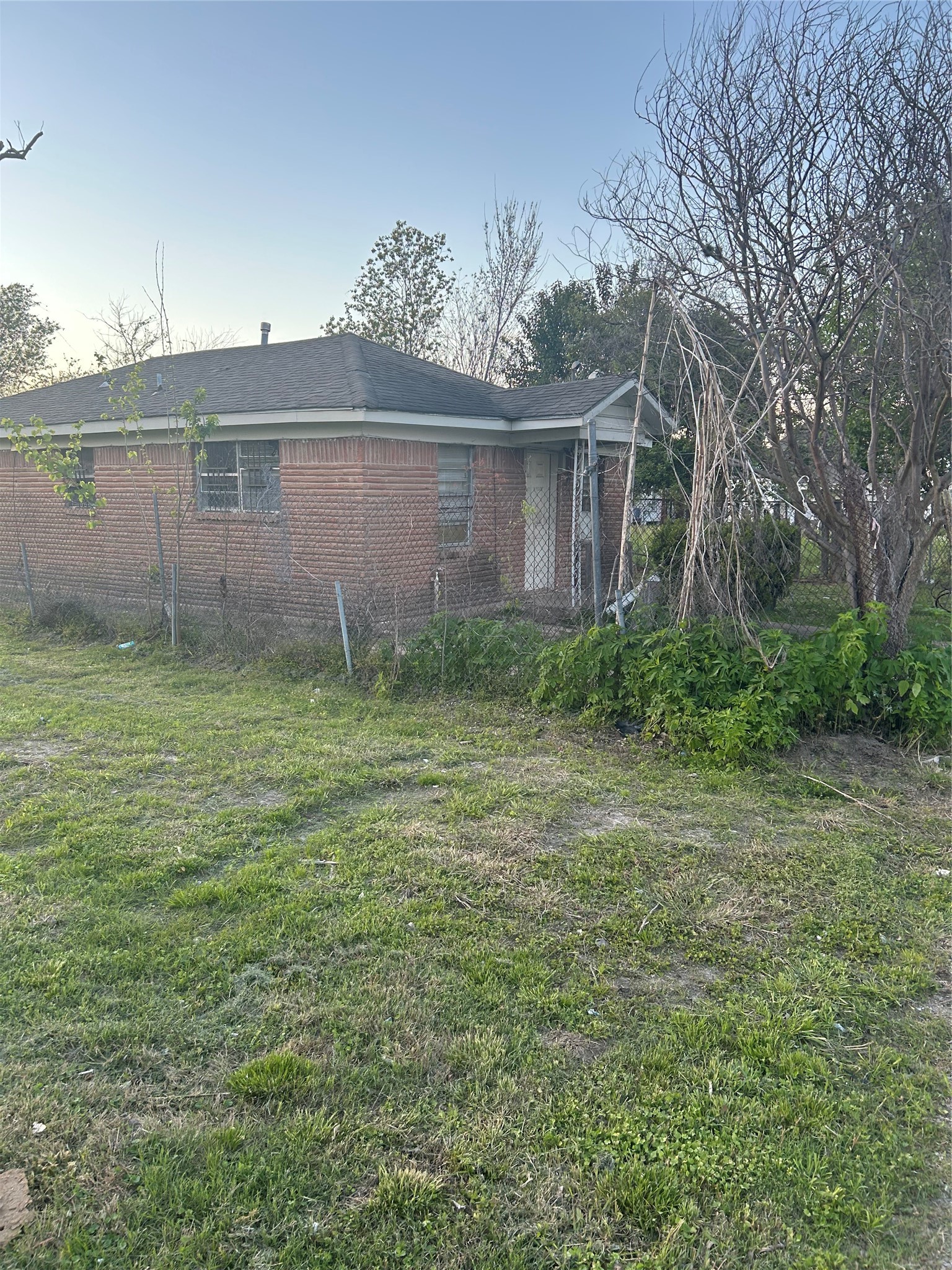 1815 Mary Street Property Photo 2