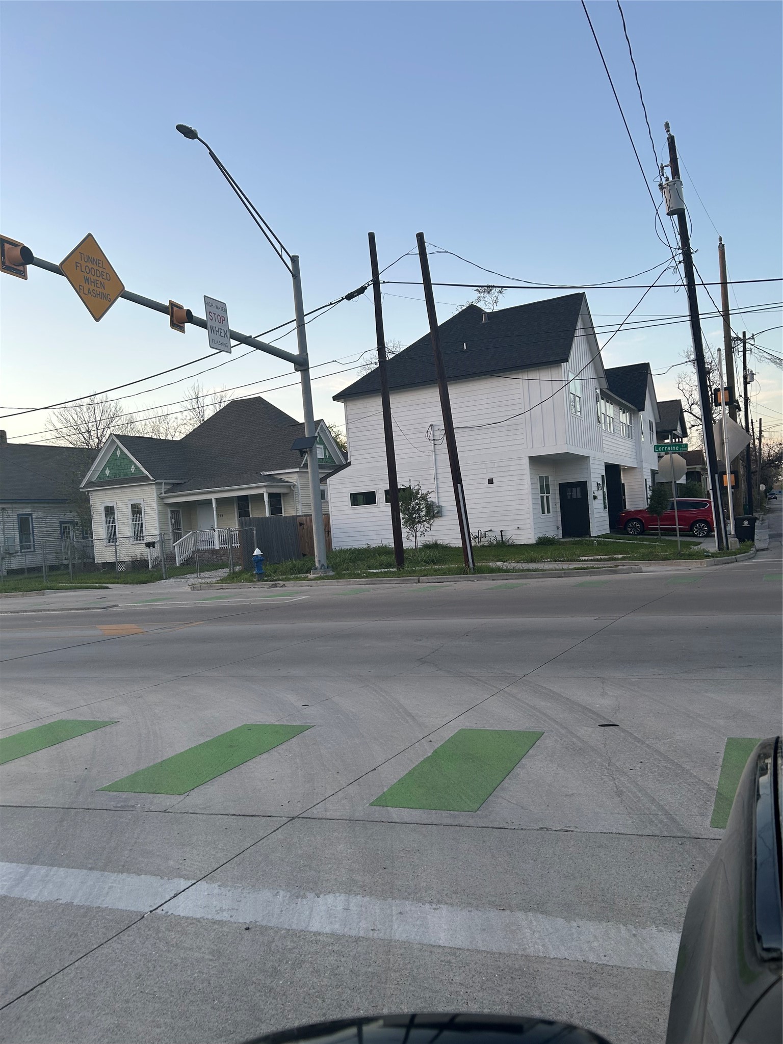 1815 Mary Street Property Photo 10