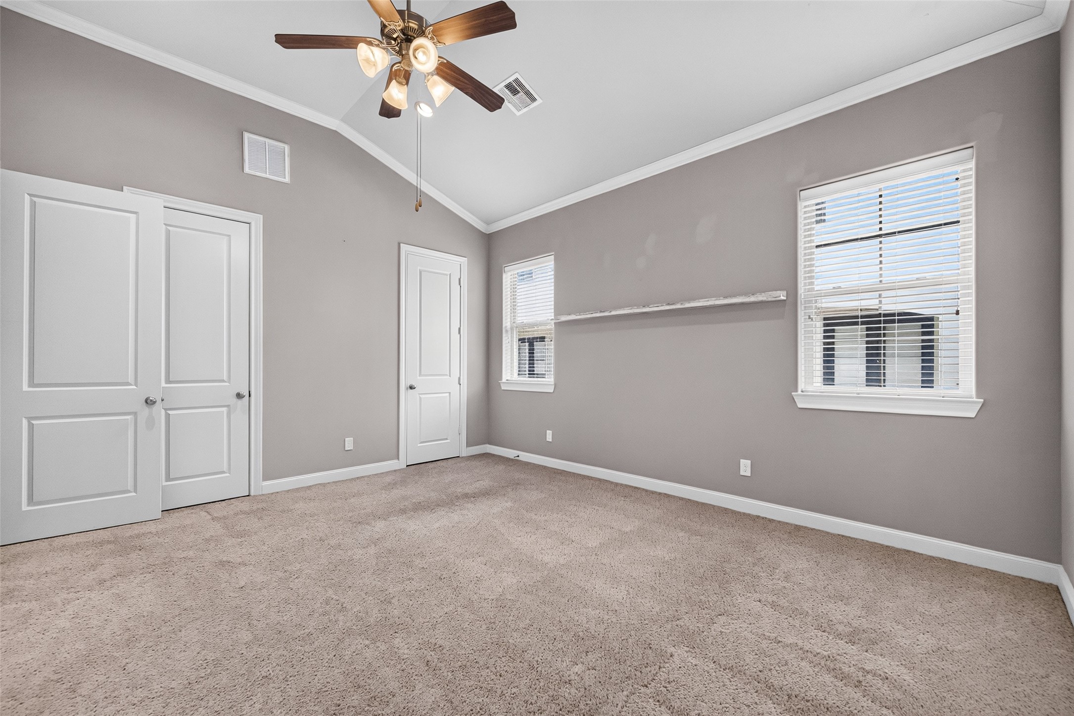 2219 Bastrop Street Property Photo 28