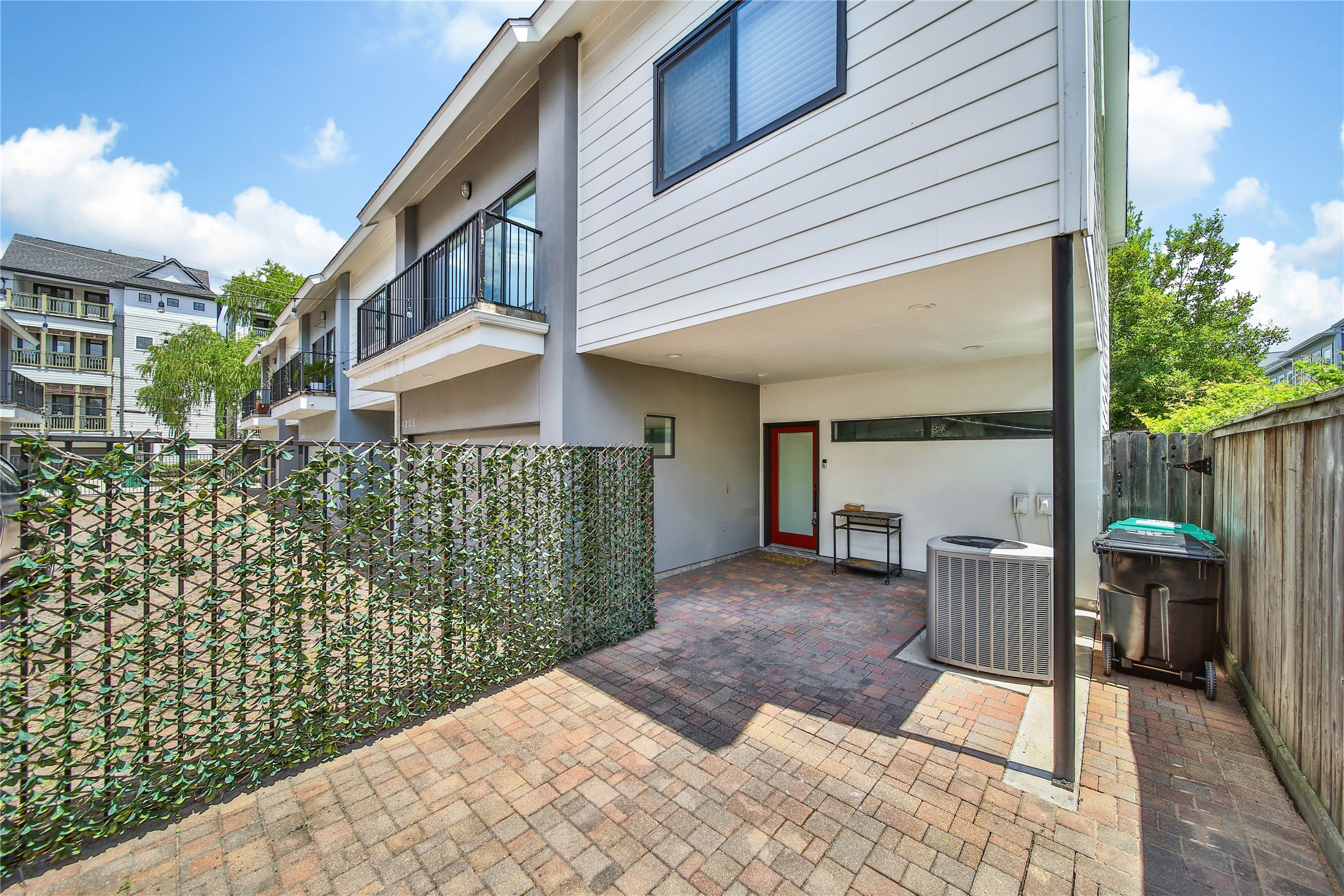 4205 Eigel Street Property Photo 3