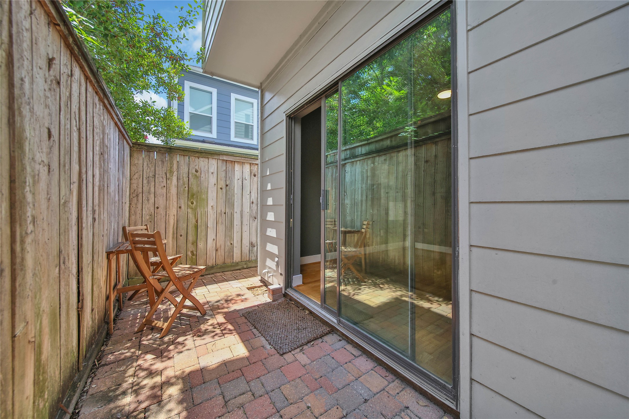 4205 Eigel Street Property Photo 4