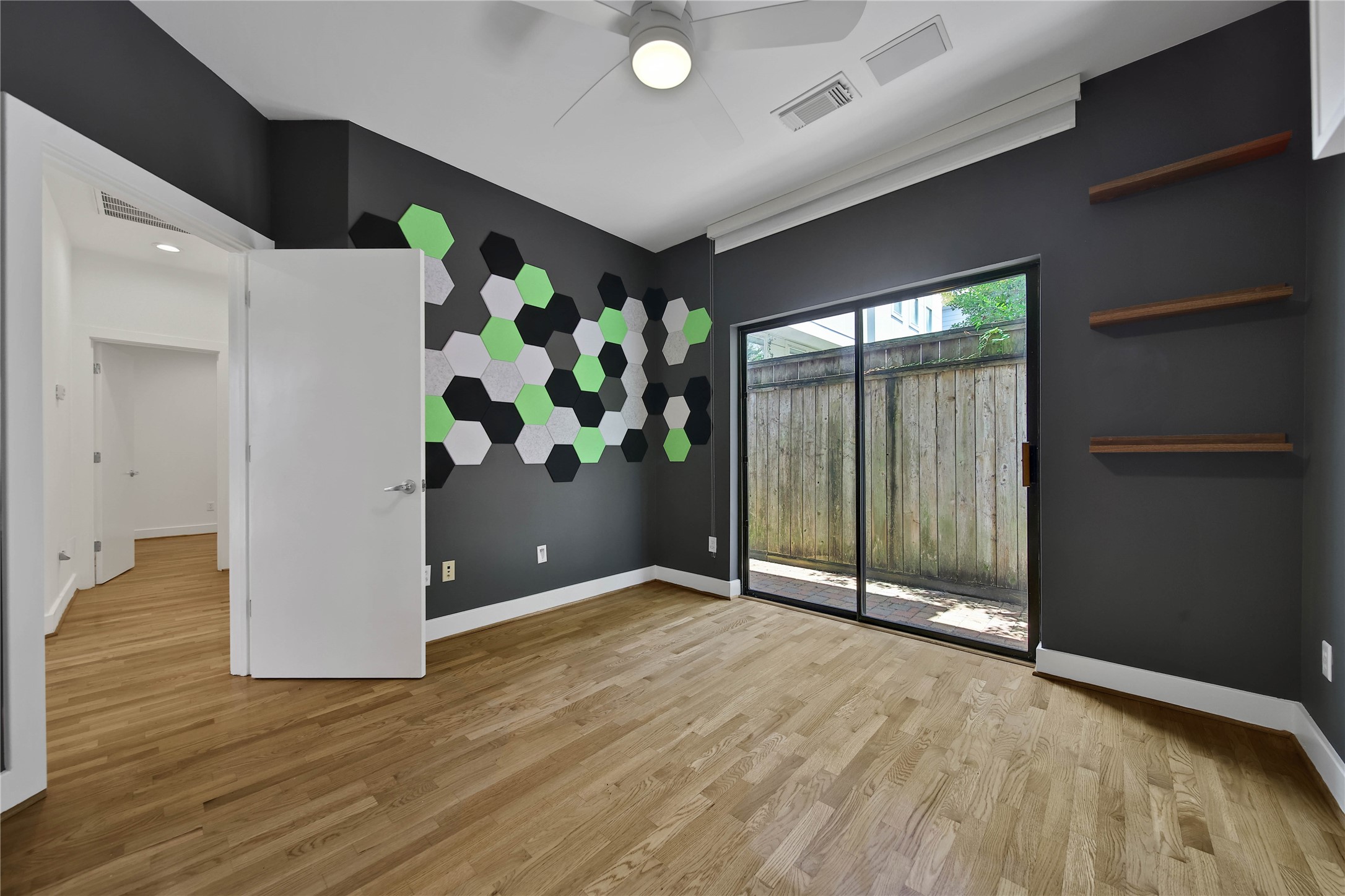 4205 Eigel Street Property Photo 7