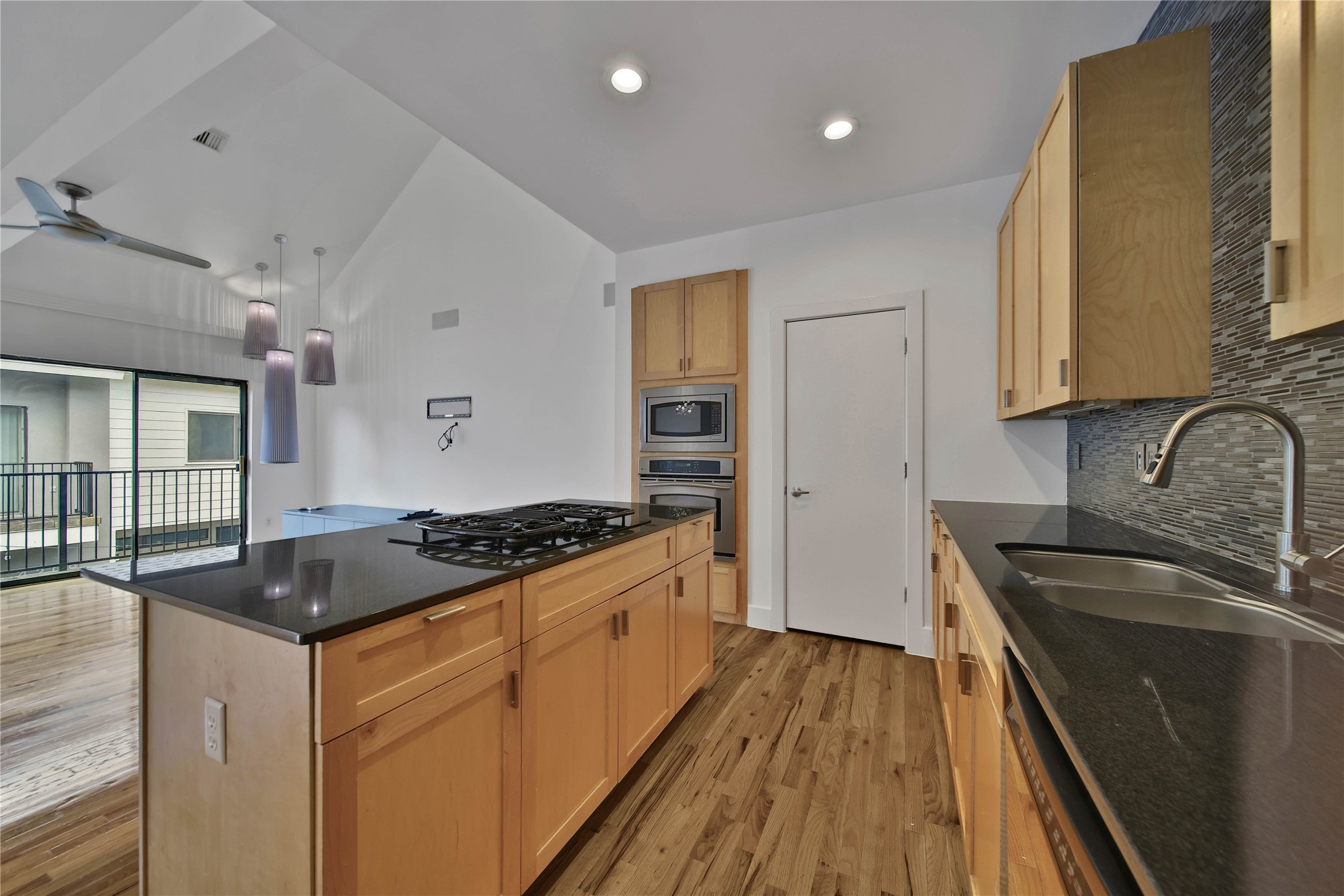 4205 Eigel Street Property Photo 16