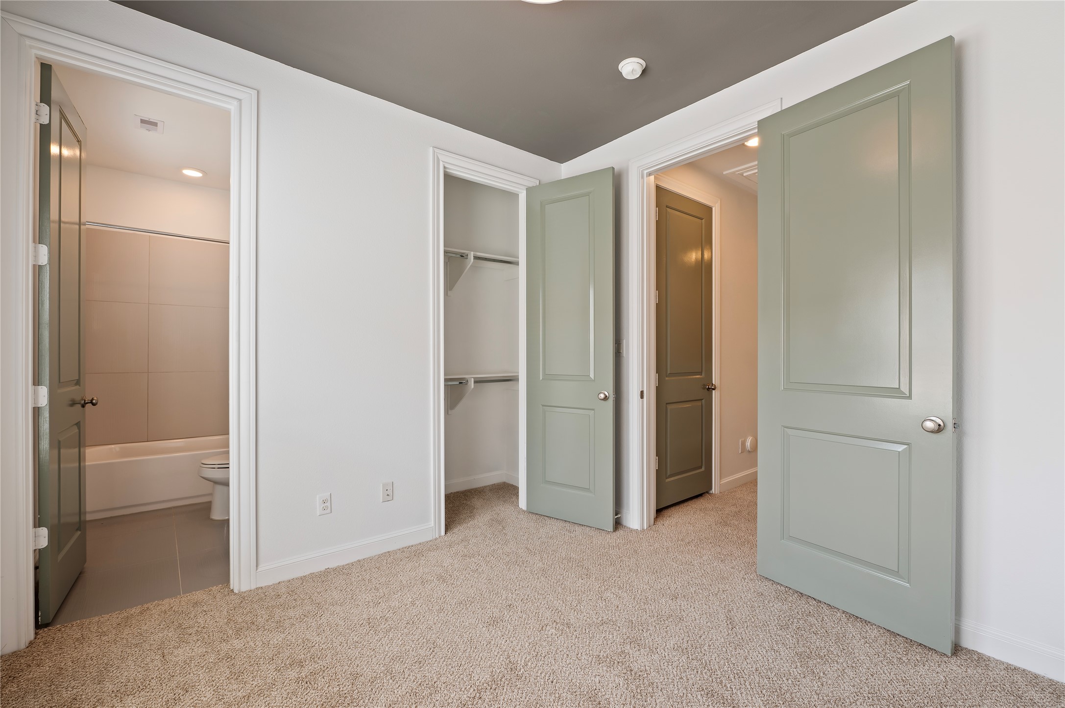 9674 Knight Road Property Photo 23