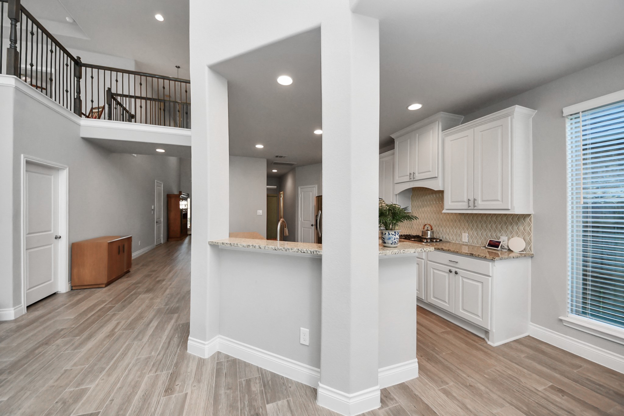 9023 Emerald Cane Drive Property Photo 14
