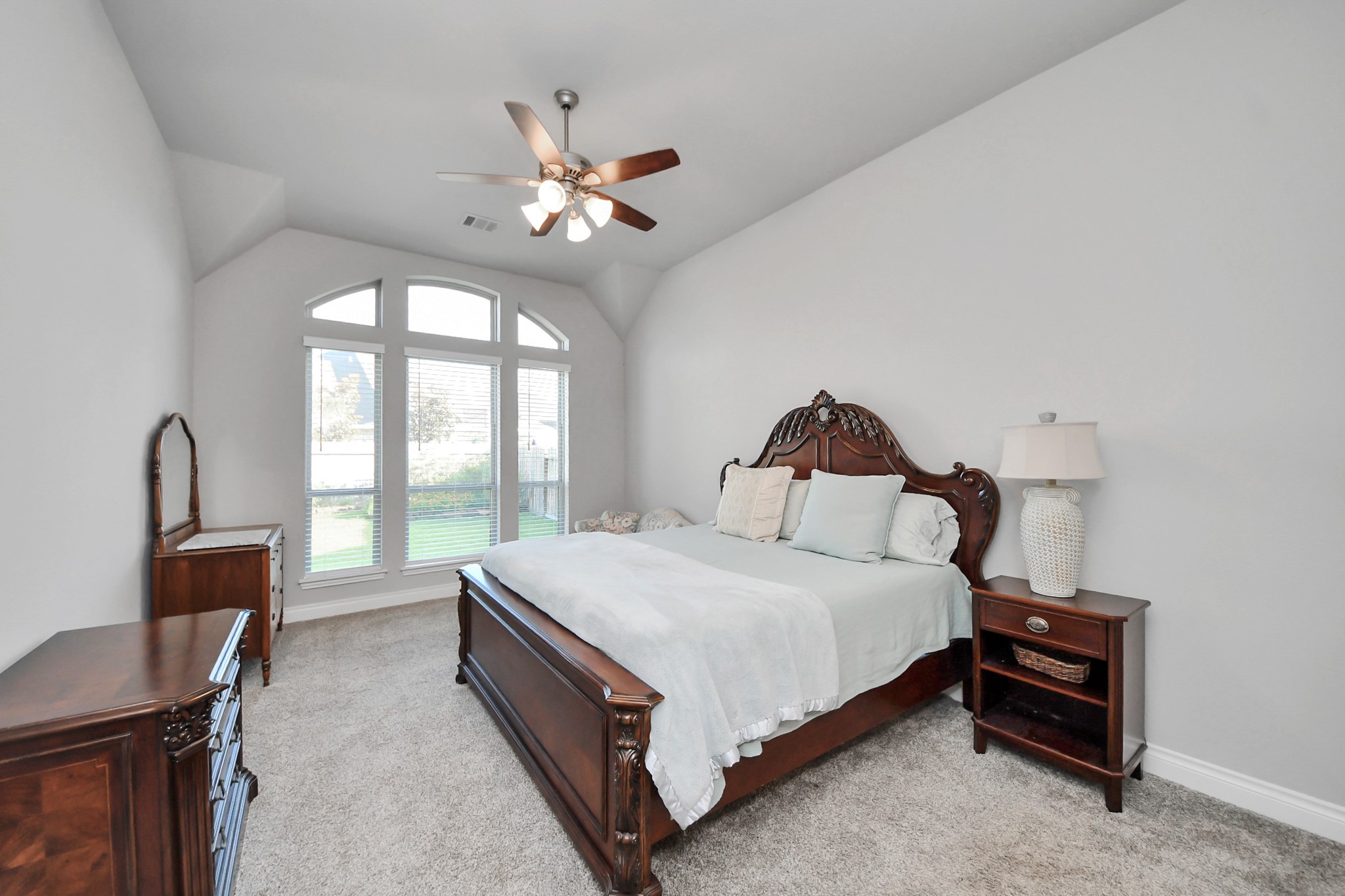 9023 Emerald Cane Drive Property Photo 20