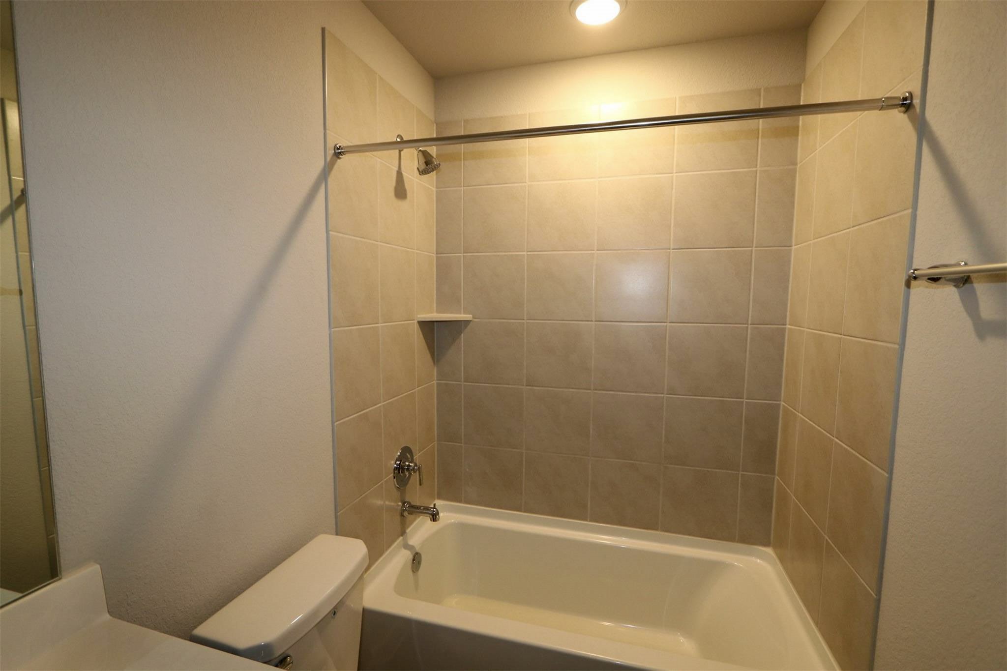 5803 Aurora Lane Property Photo 13