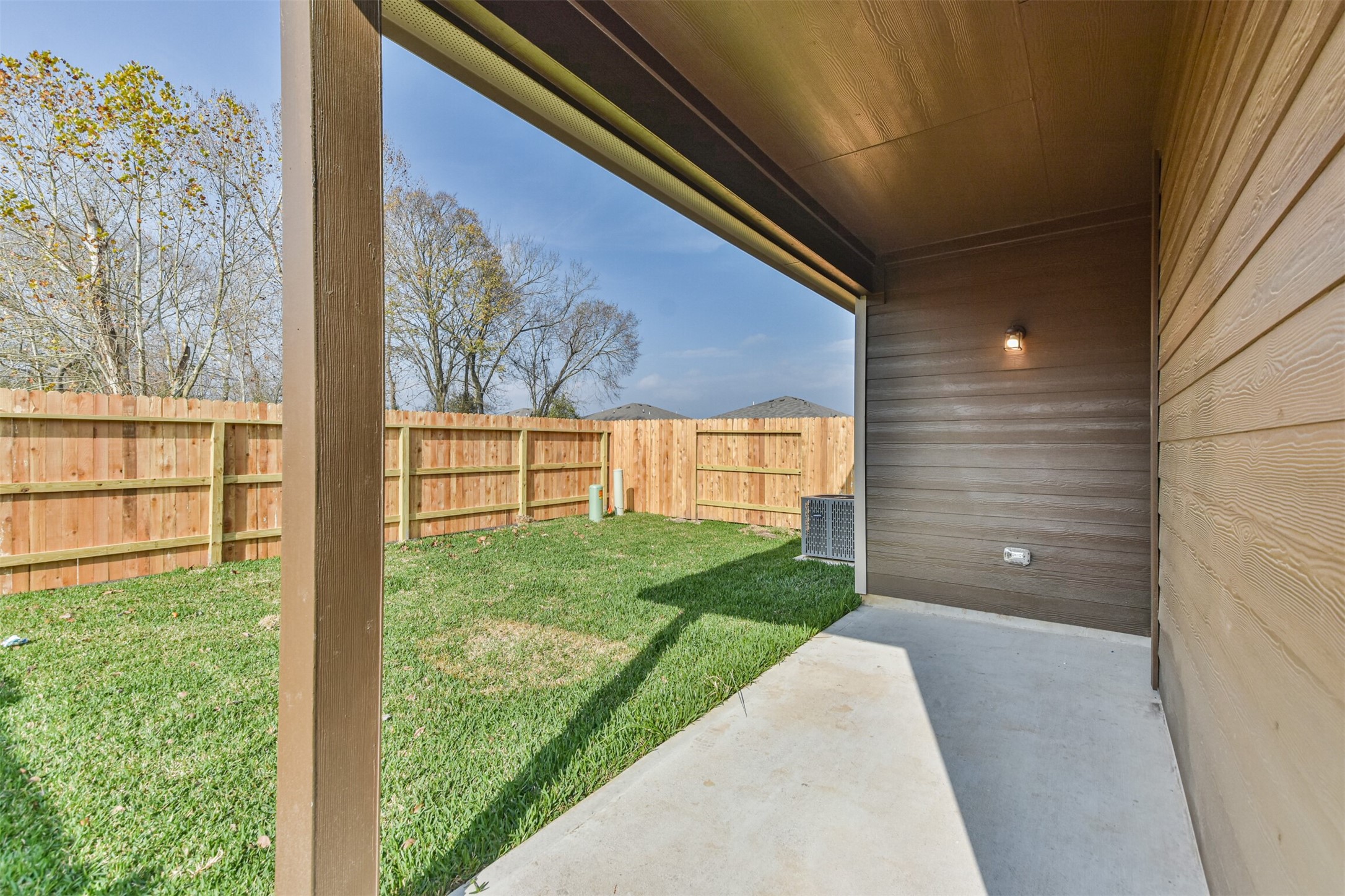 9800 Grosbeak Lane Property Photo 32