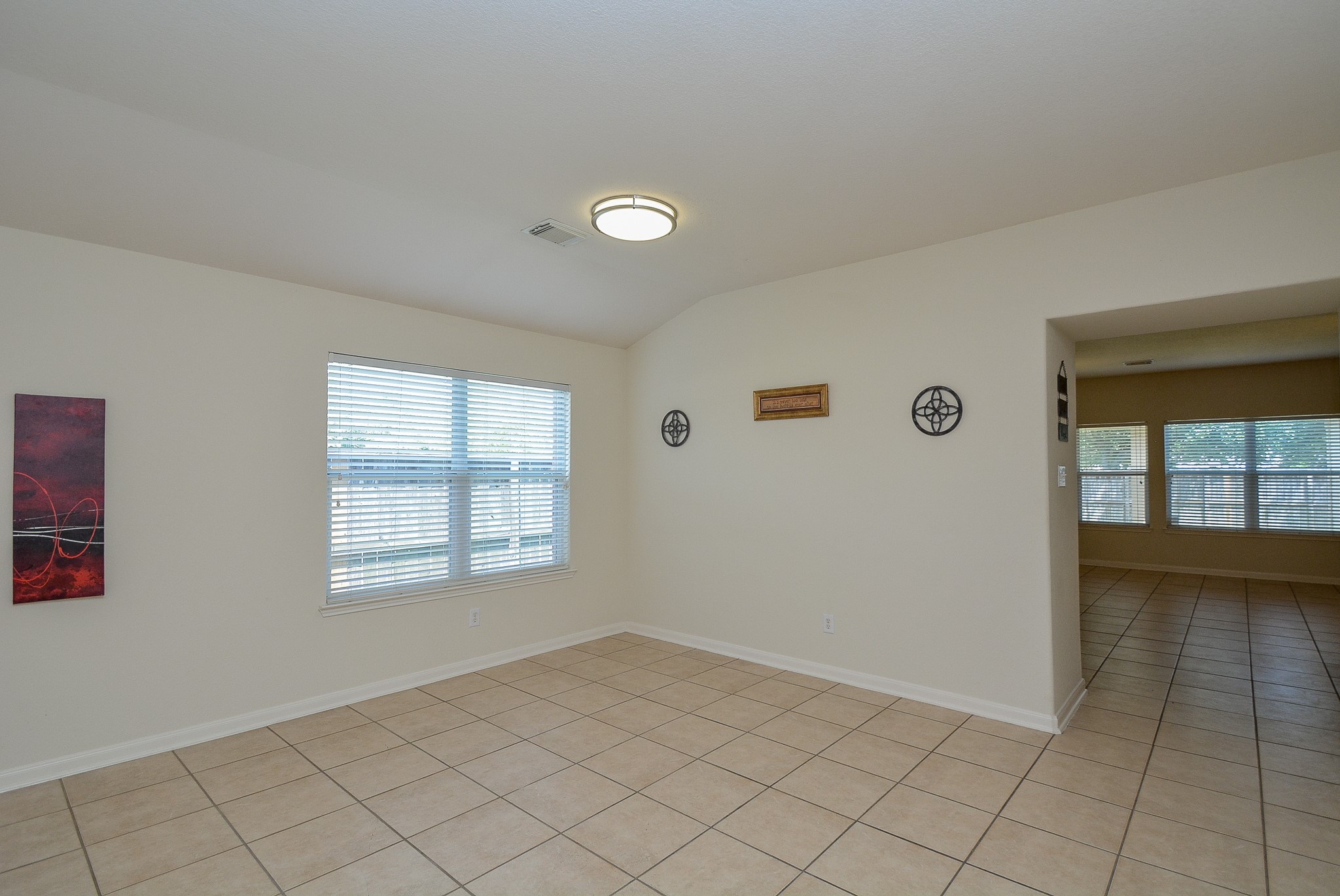 15318 Marlowe Grove Drive Property Photo 5