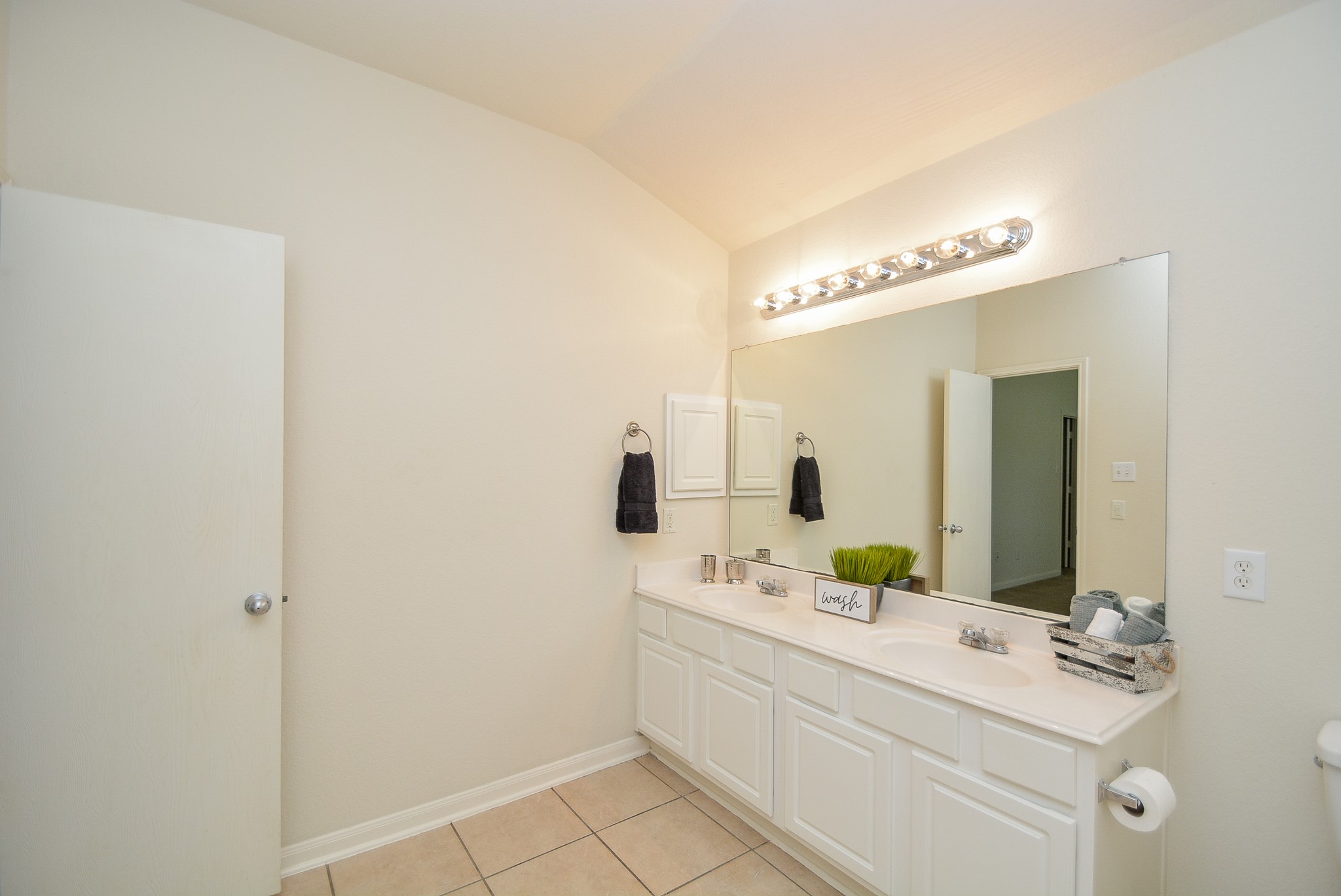 15318 Marlowe Grove Drive Property Photo 18