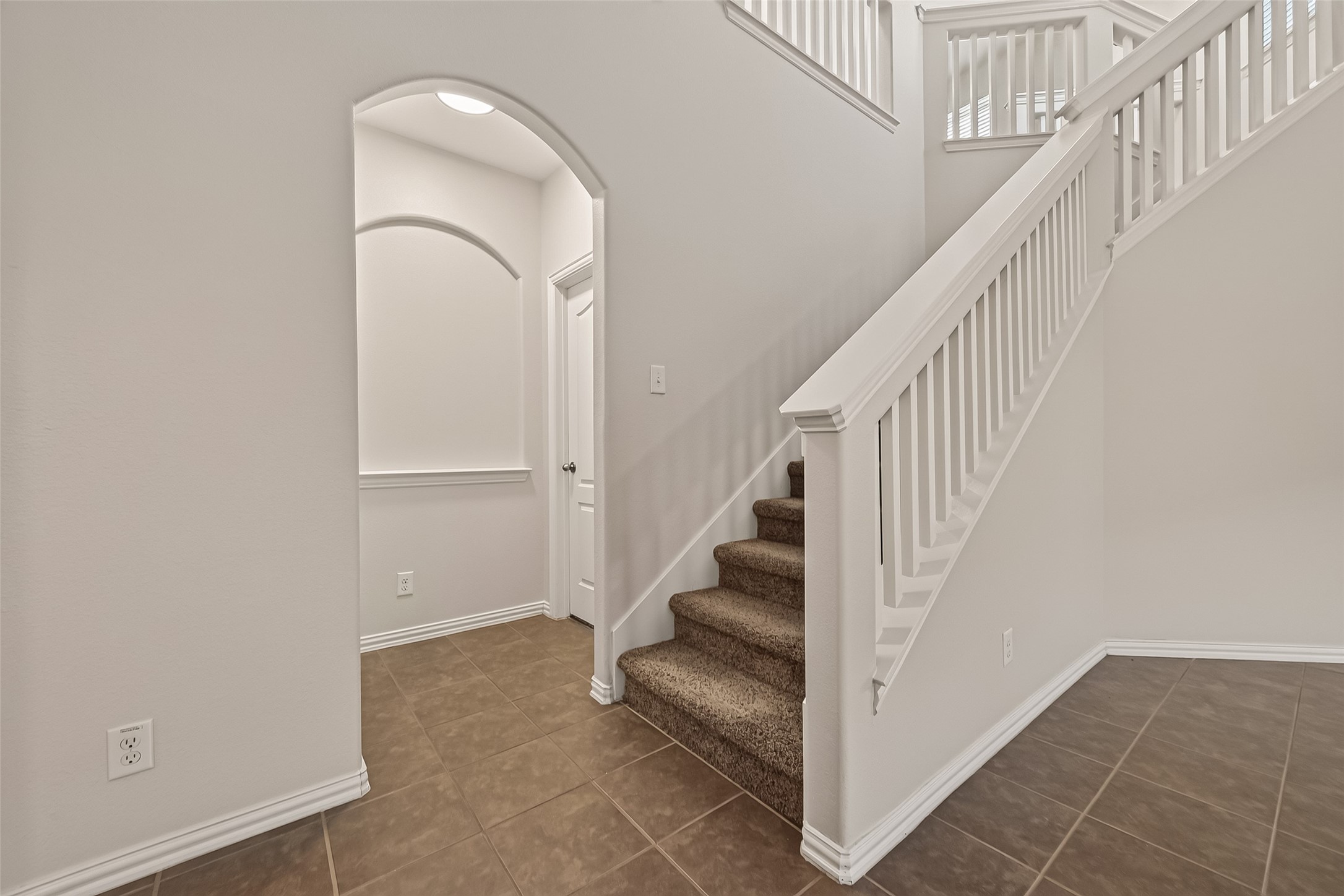 6123 Carver Pines Drive Property Photo 11
