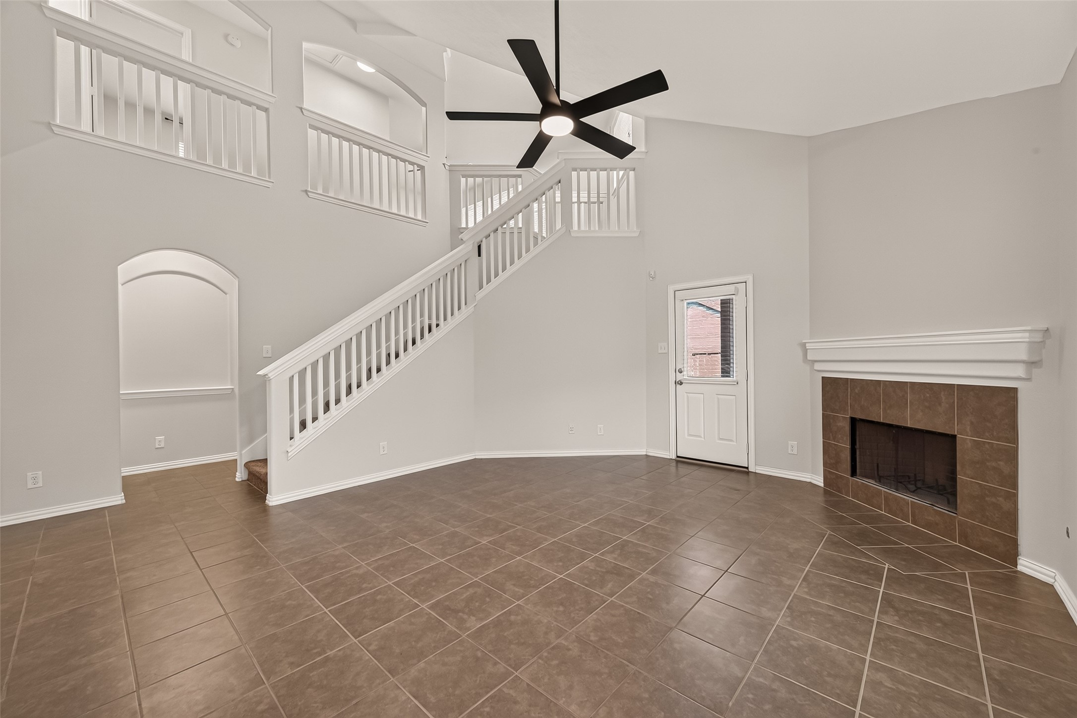 6123 Carver Pines Drive Property Photo 12