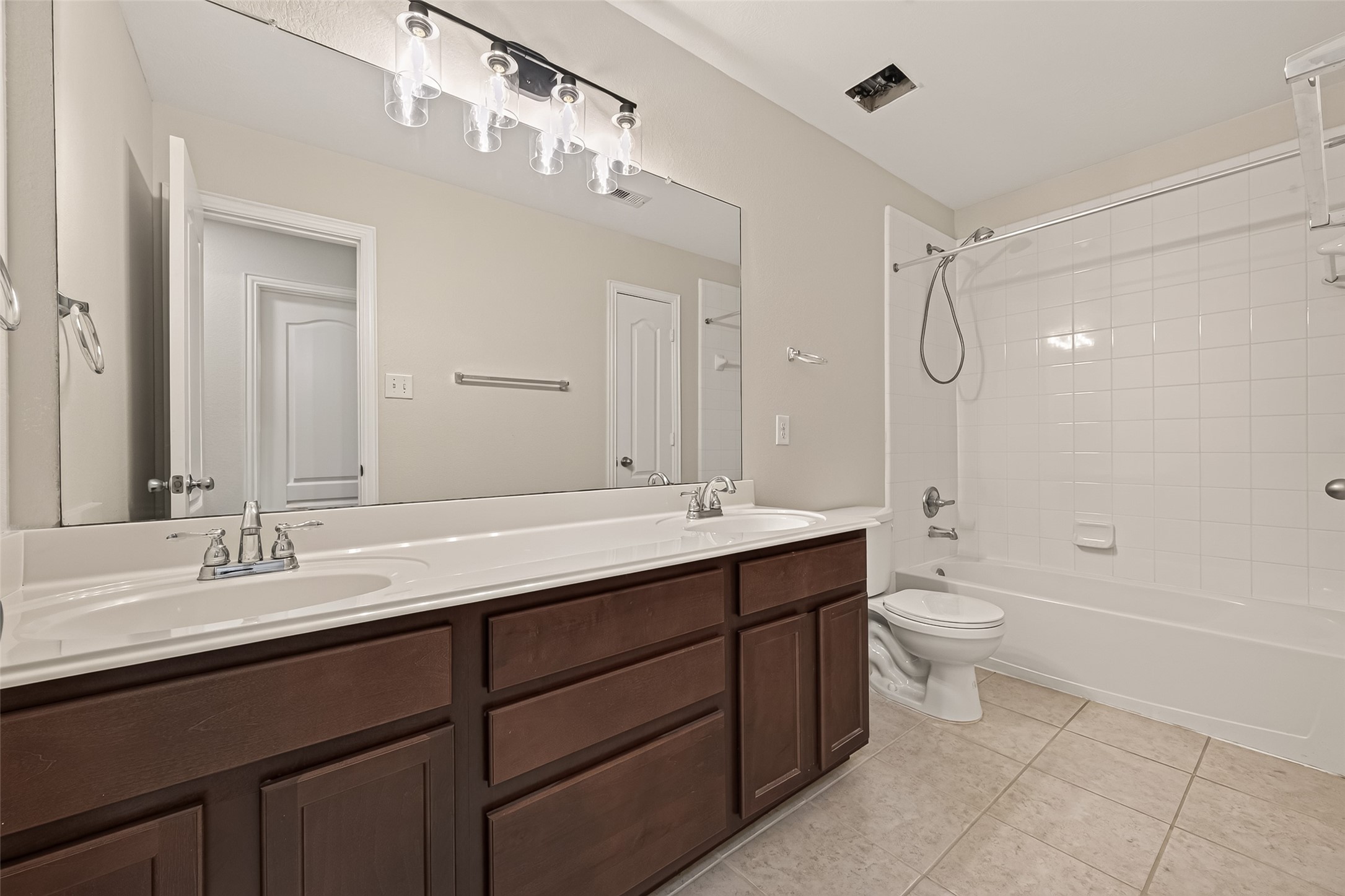 6123 Carver Pines Drive Property Photo 32