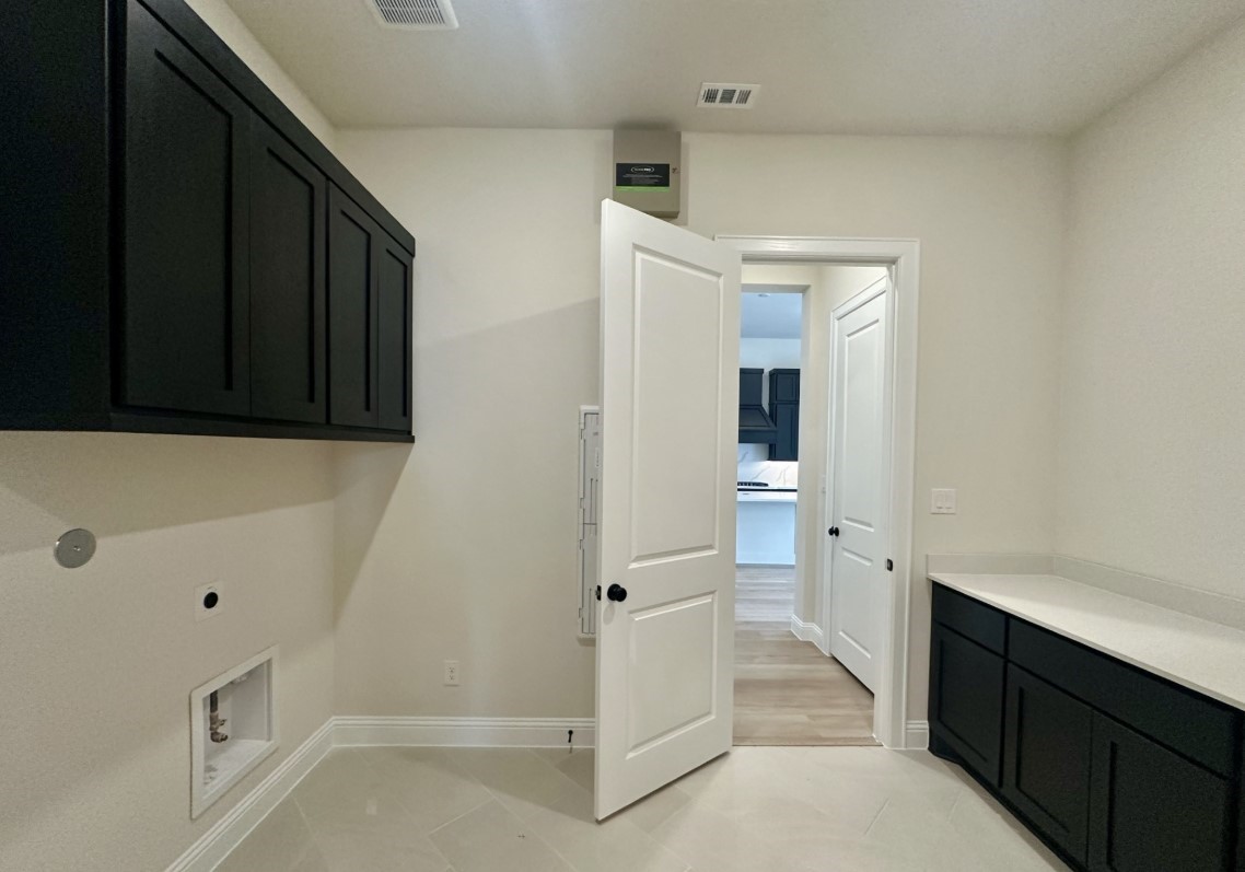 925 Groundwater Way Property Photo 15