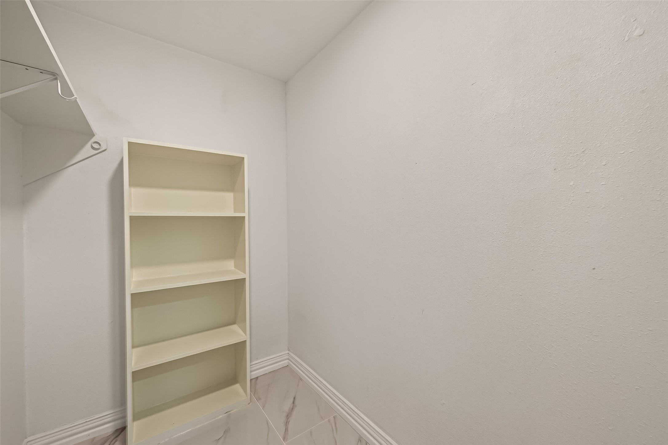 11434 Sharpview Drive Property Photo 13