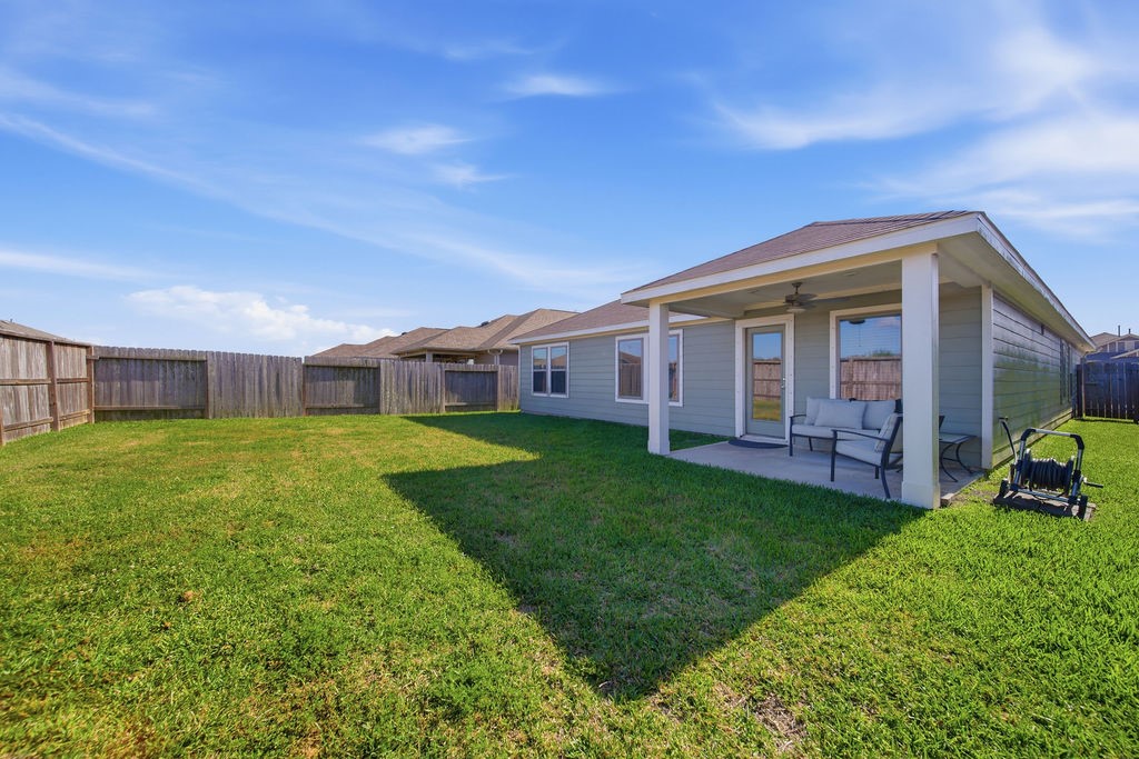 2502 Gelding Manor Drive Property Photo 21