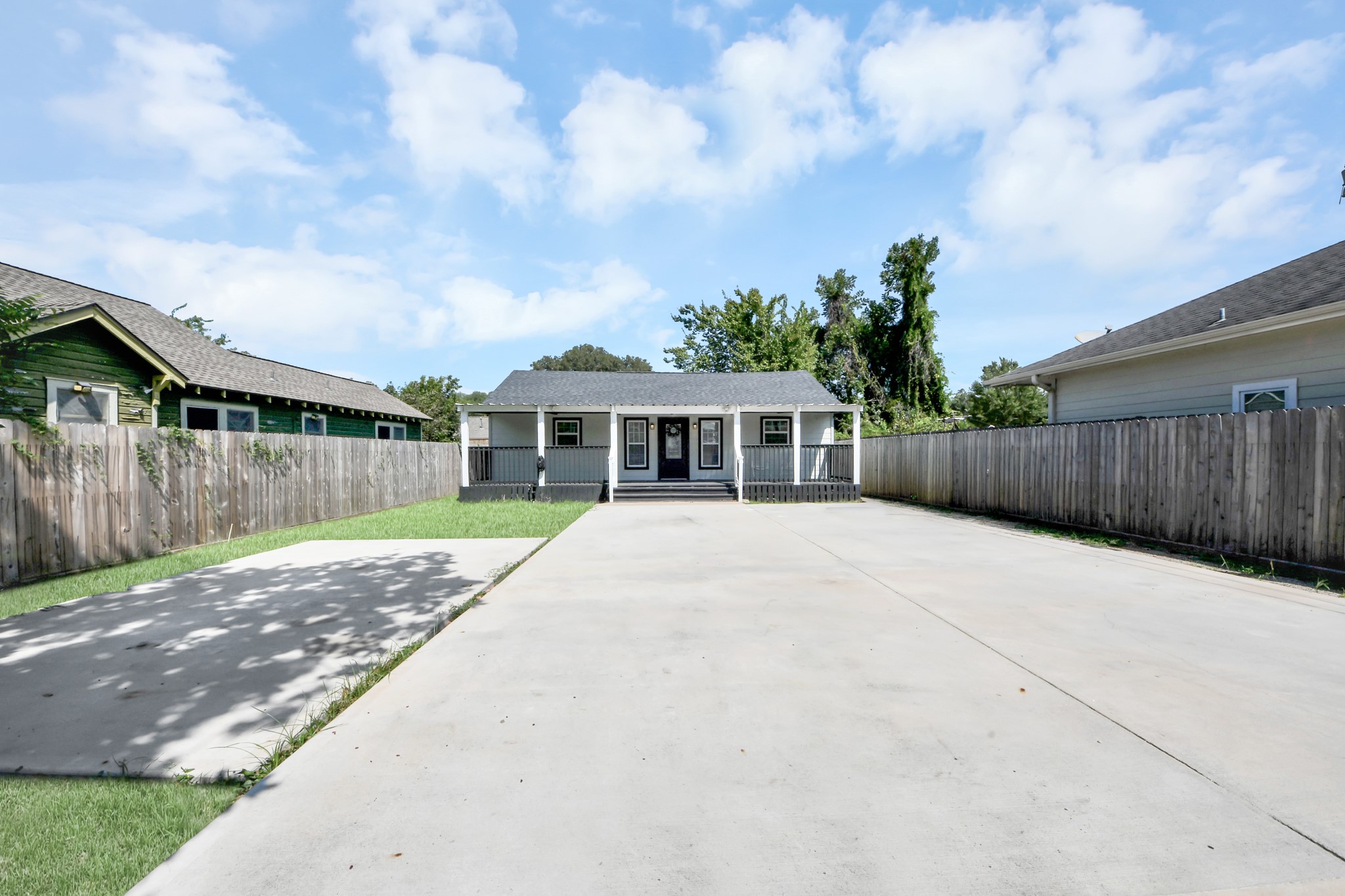 321 Reid Street Property Photo 5