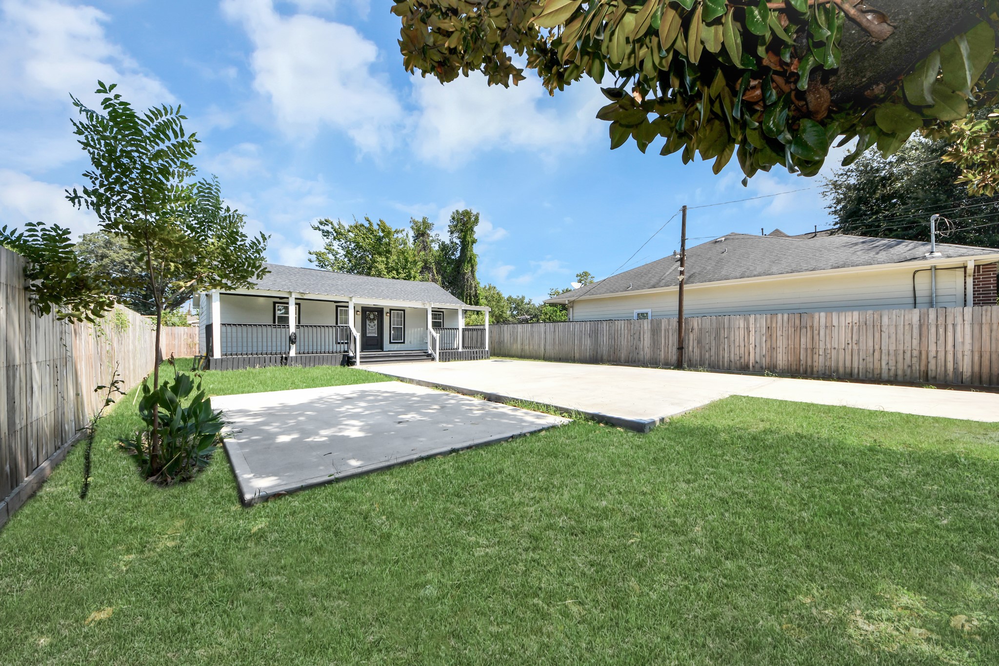321 Reid Street Property Photo 6