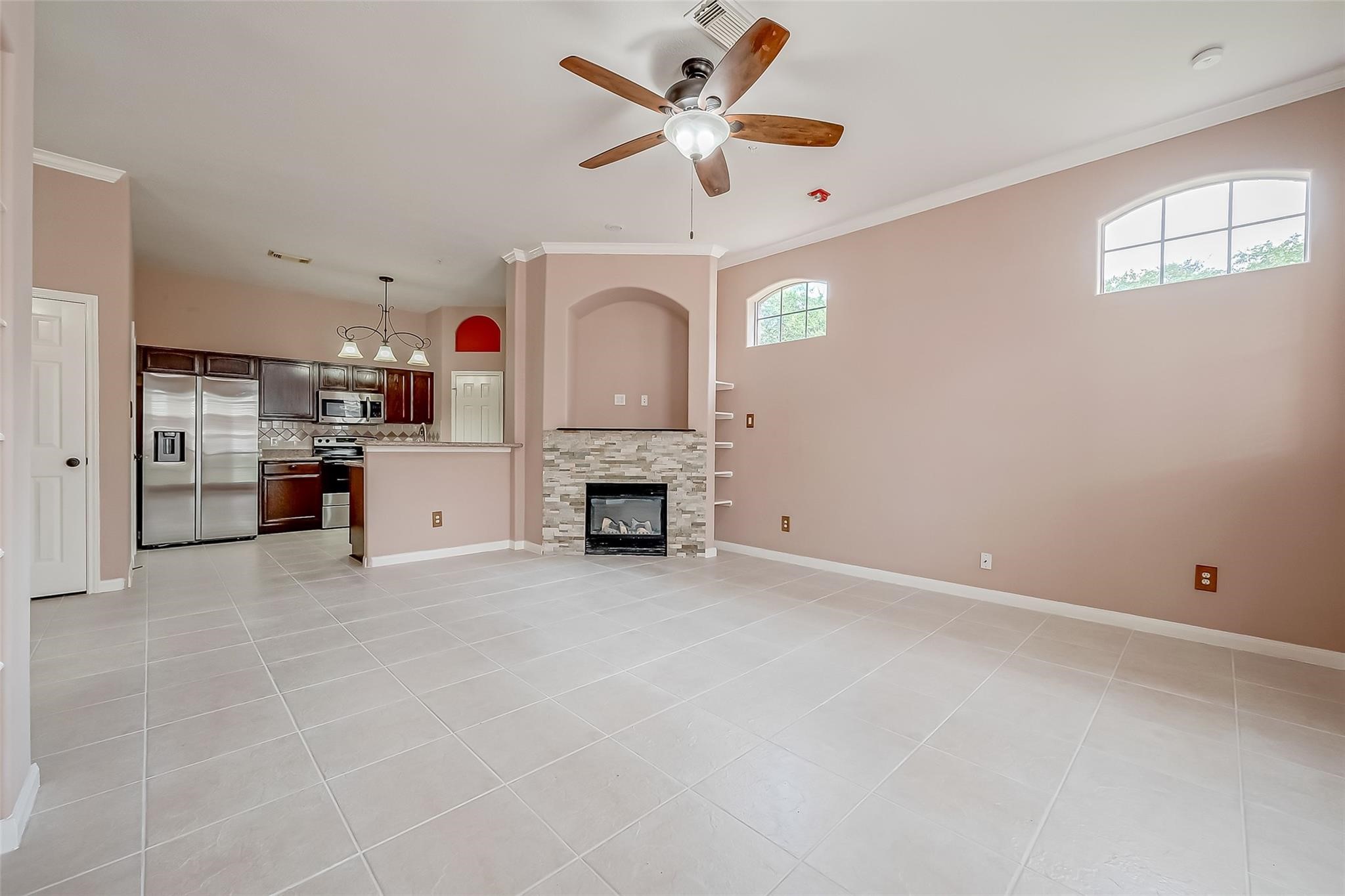 2710 Grants Lake Boulevard K3 Property Photo 3