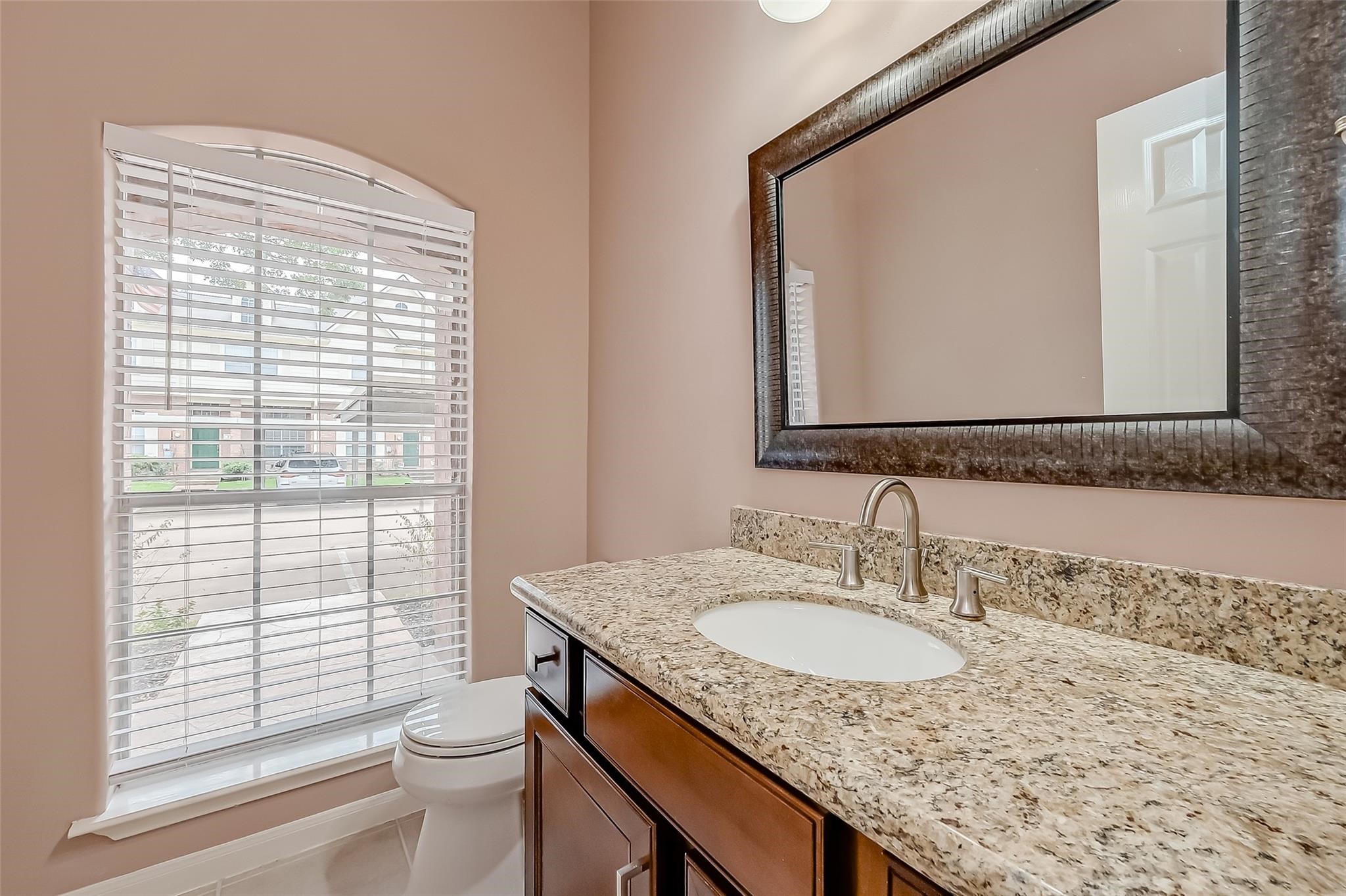 2710 Grants Lake Boulevard K3 Property Photo 14