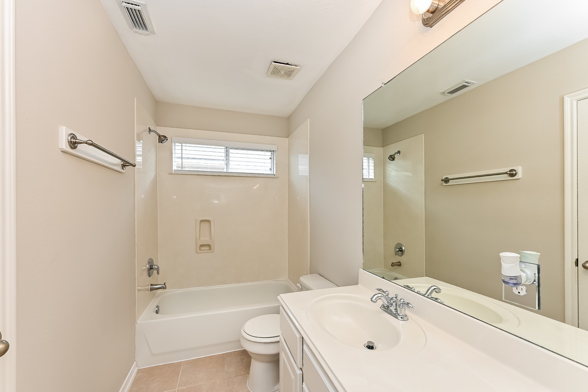 12923 Palm Leaf Court Property Photo 14