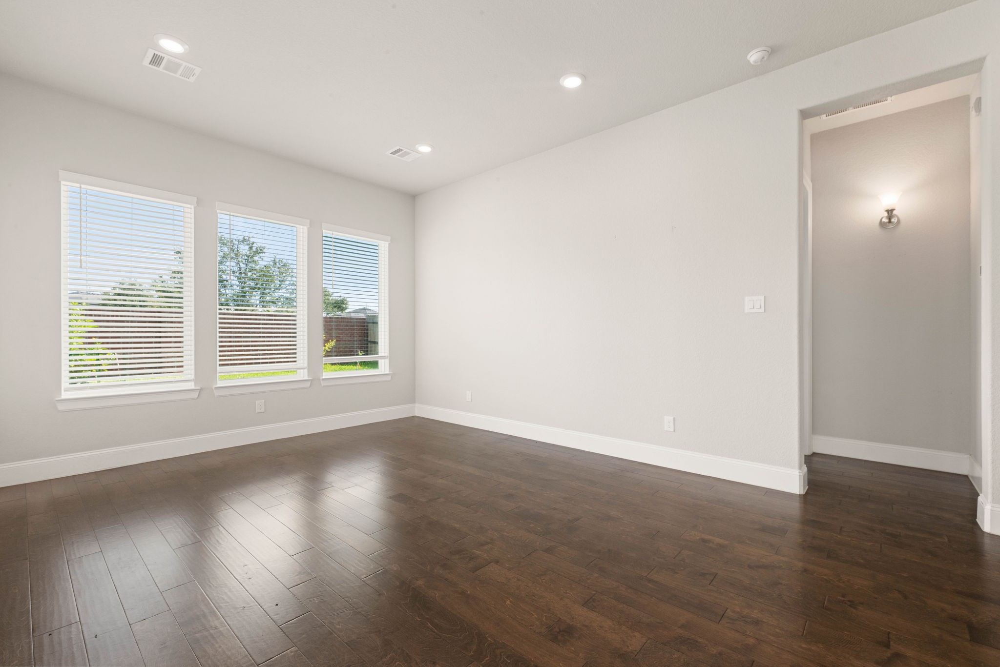 10531 Lantana Pass Property Photo 12