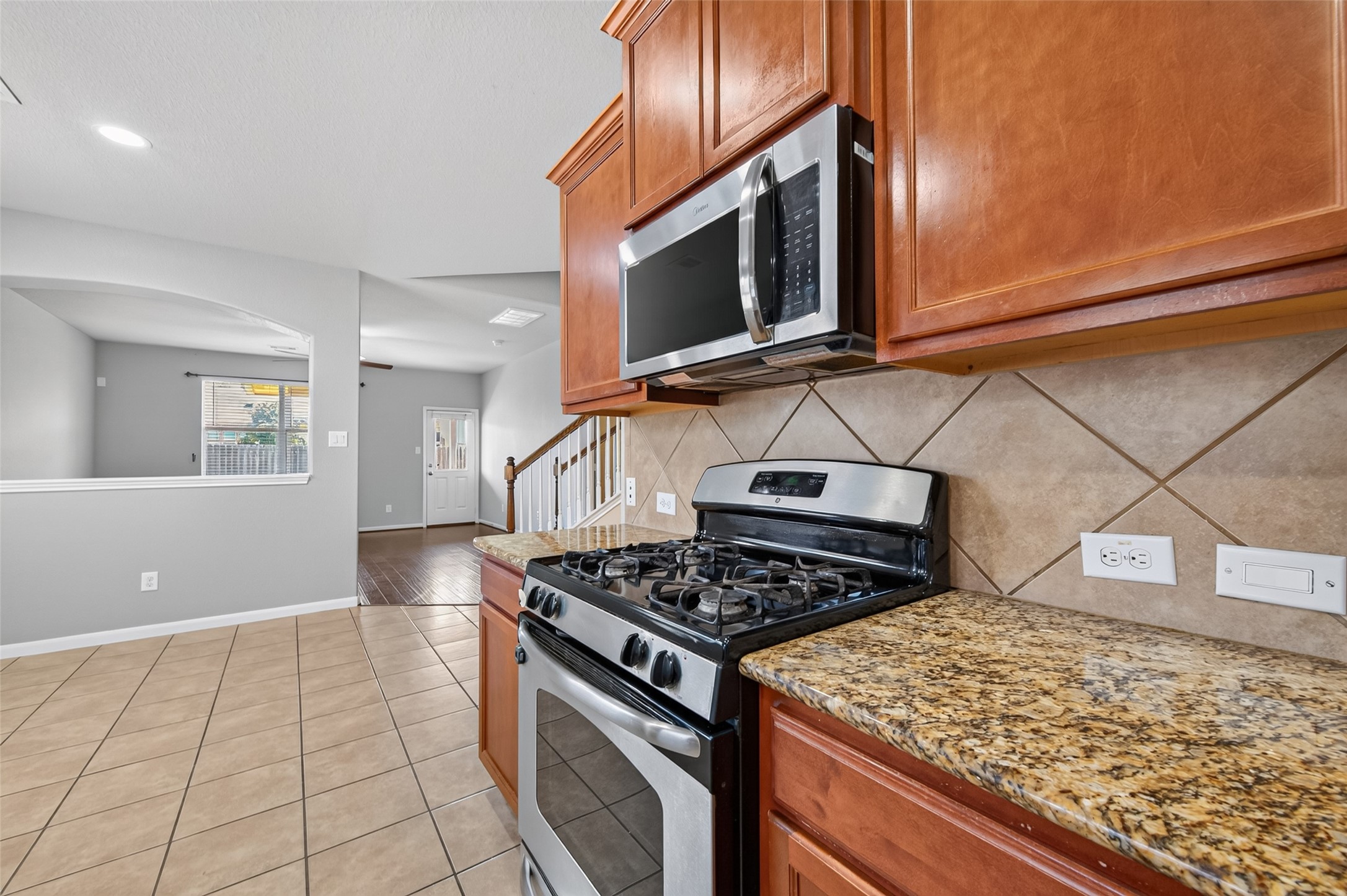 6143 Norwood Meadows Lane Property Photo 11