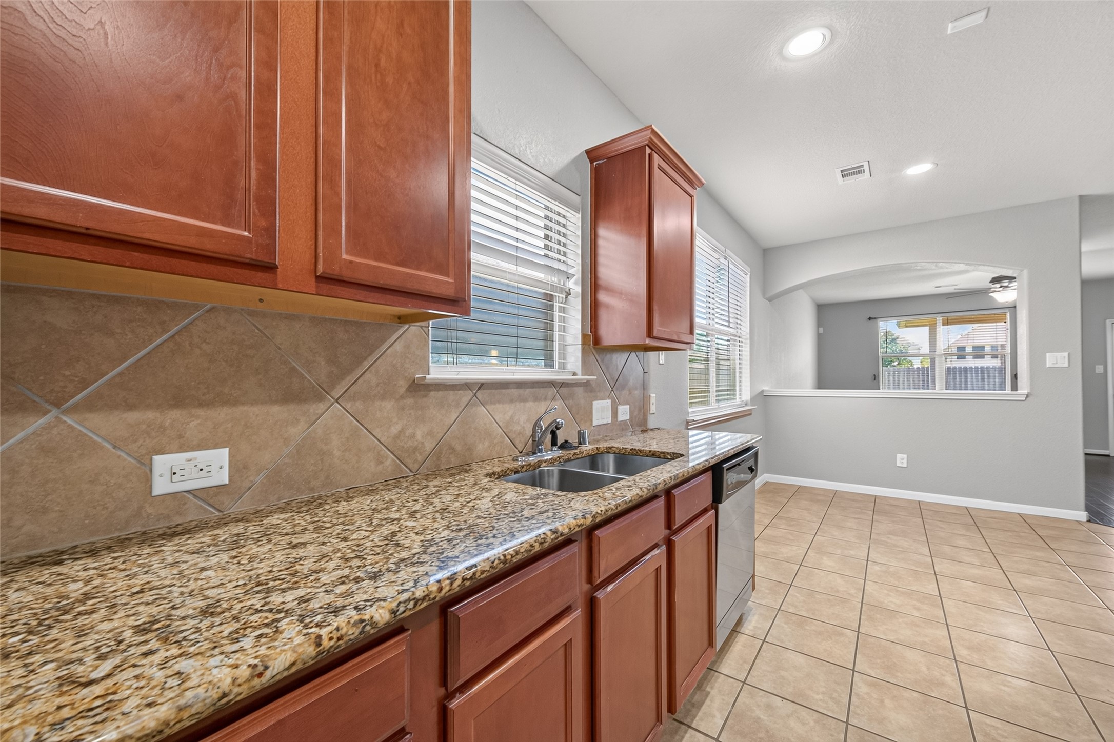 6143 Norwood Meadows Lane Property Photo 12