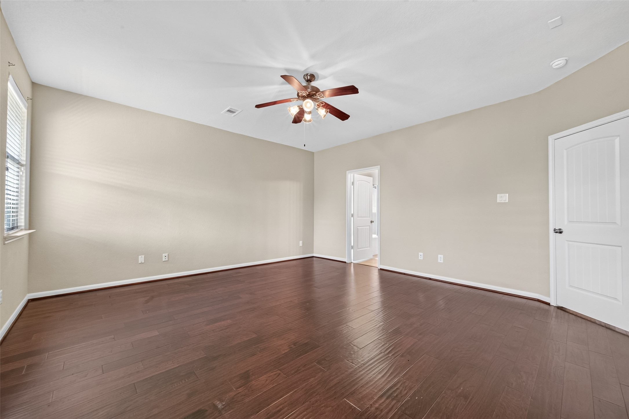 6143 Norwood Meadows Lane Property Photo 25