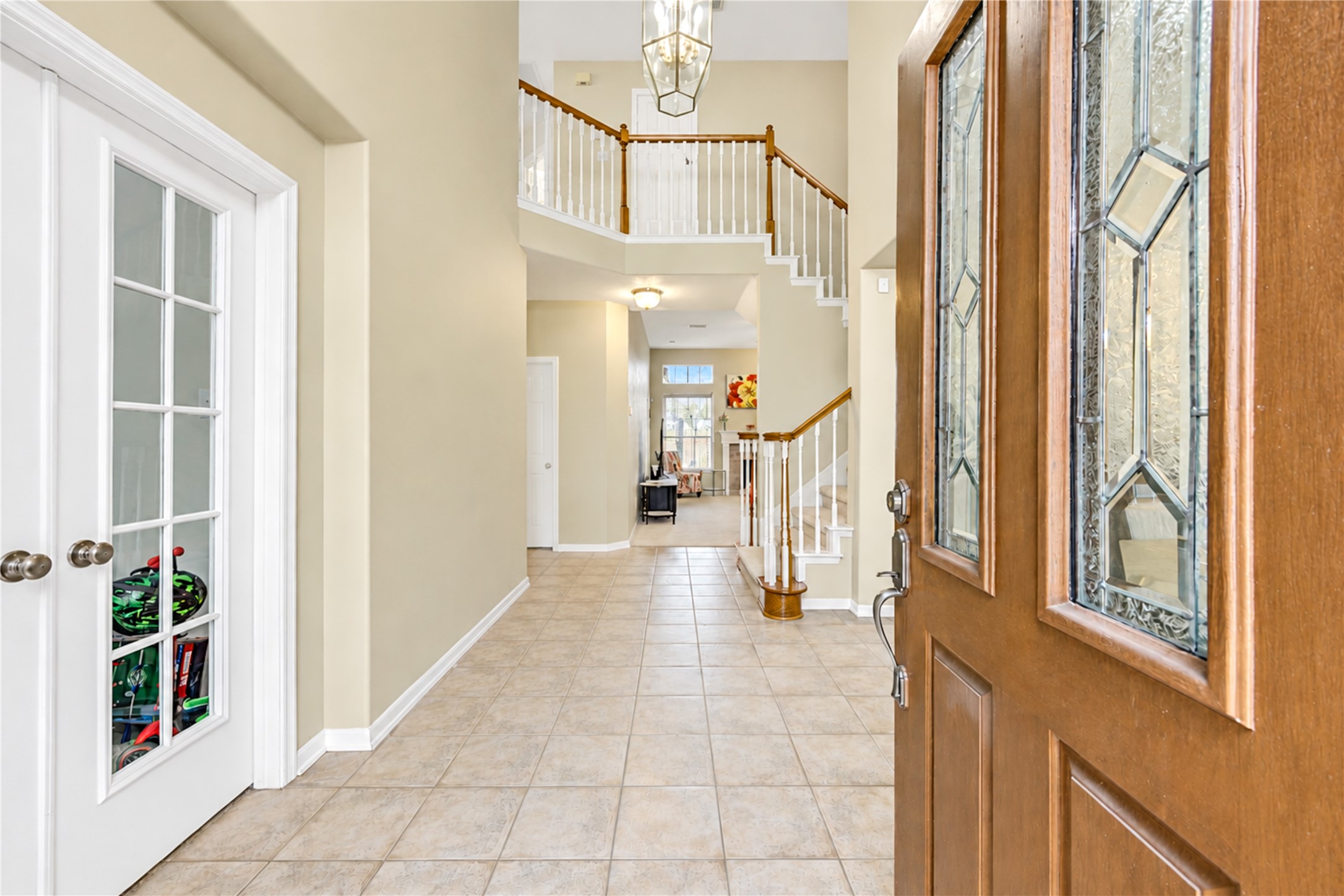 12806 Ridge Bank Lane Property Photo 3