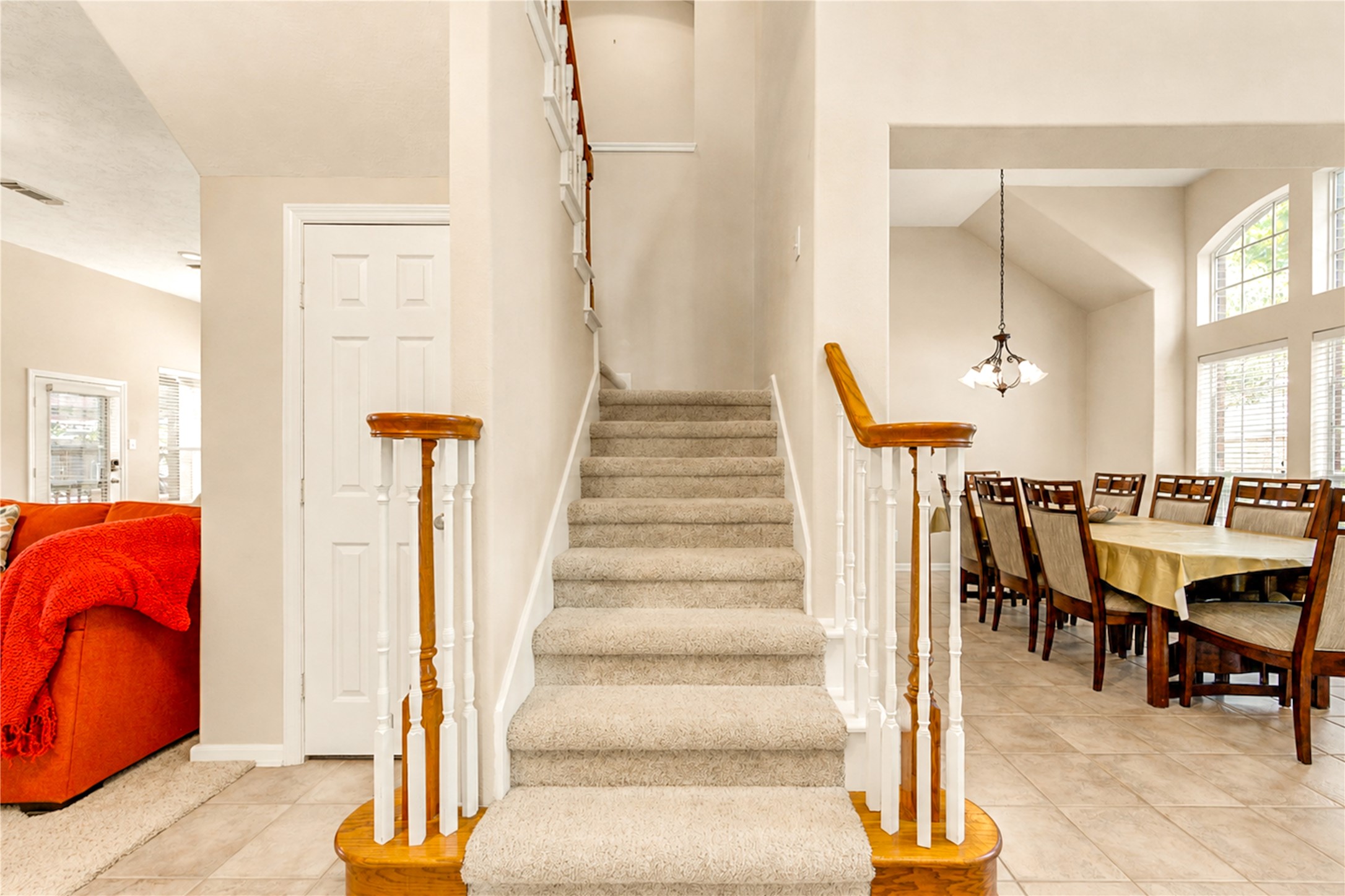 12806 Ridge Bank Lane Property Photo 7