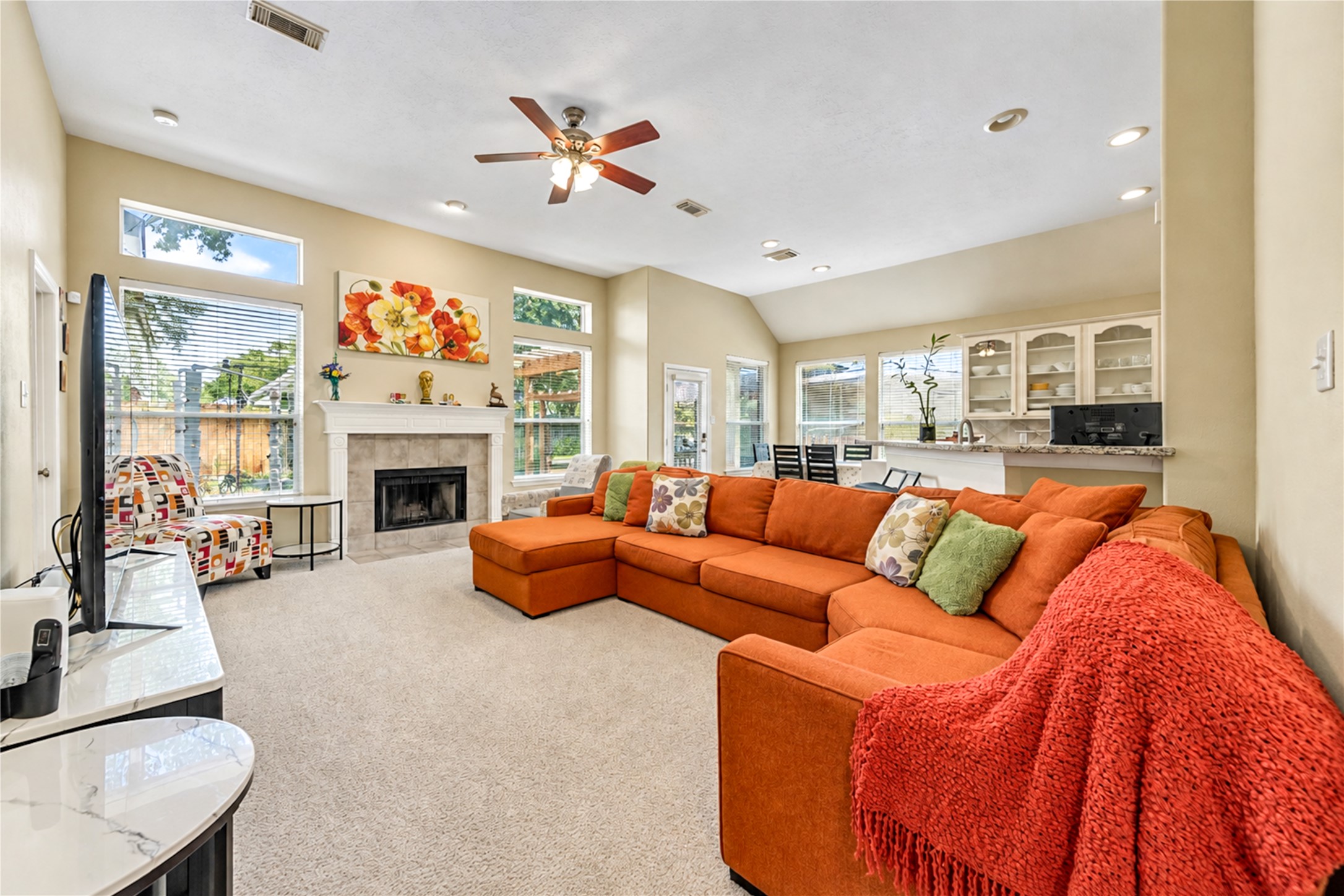 12806 Ridge Bank Lane Property Photo 11