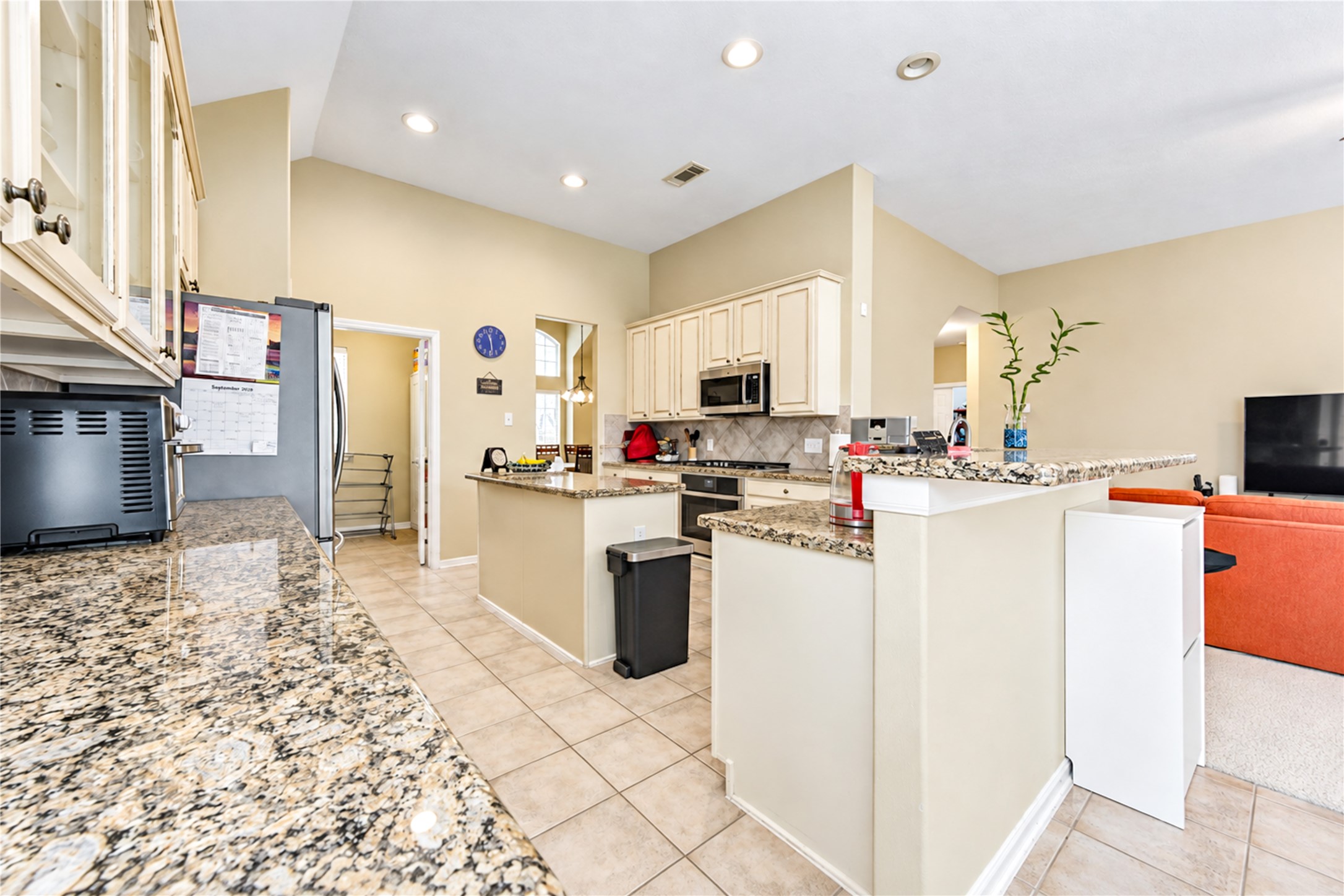 12806 Ridge Bank Lane Property Photo 17