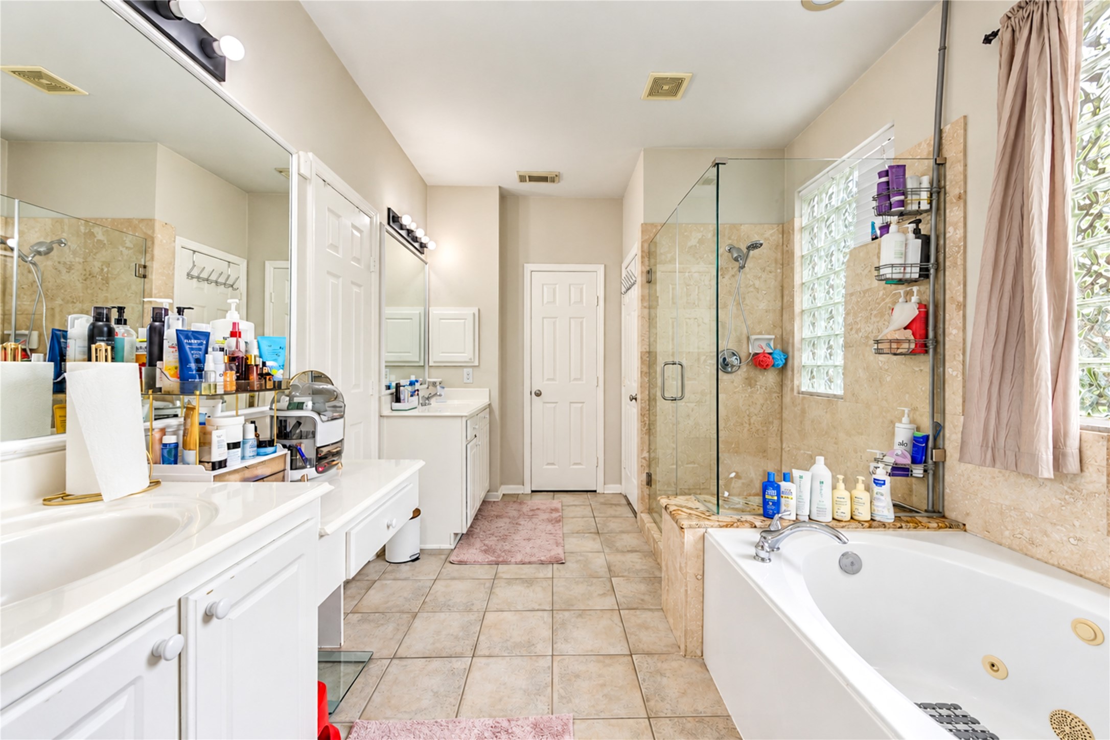 12806 Ridge Bank Lane Property Photo 23