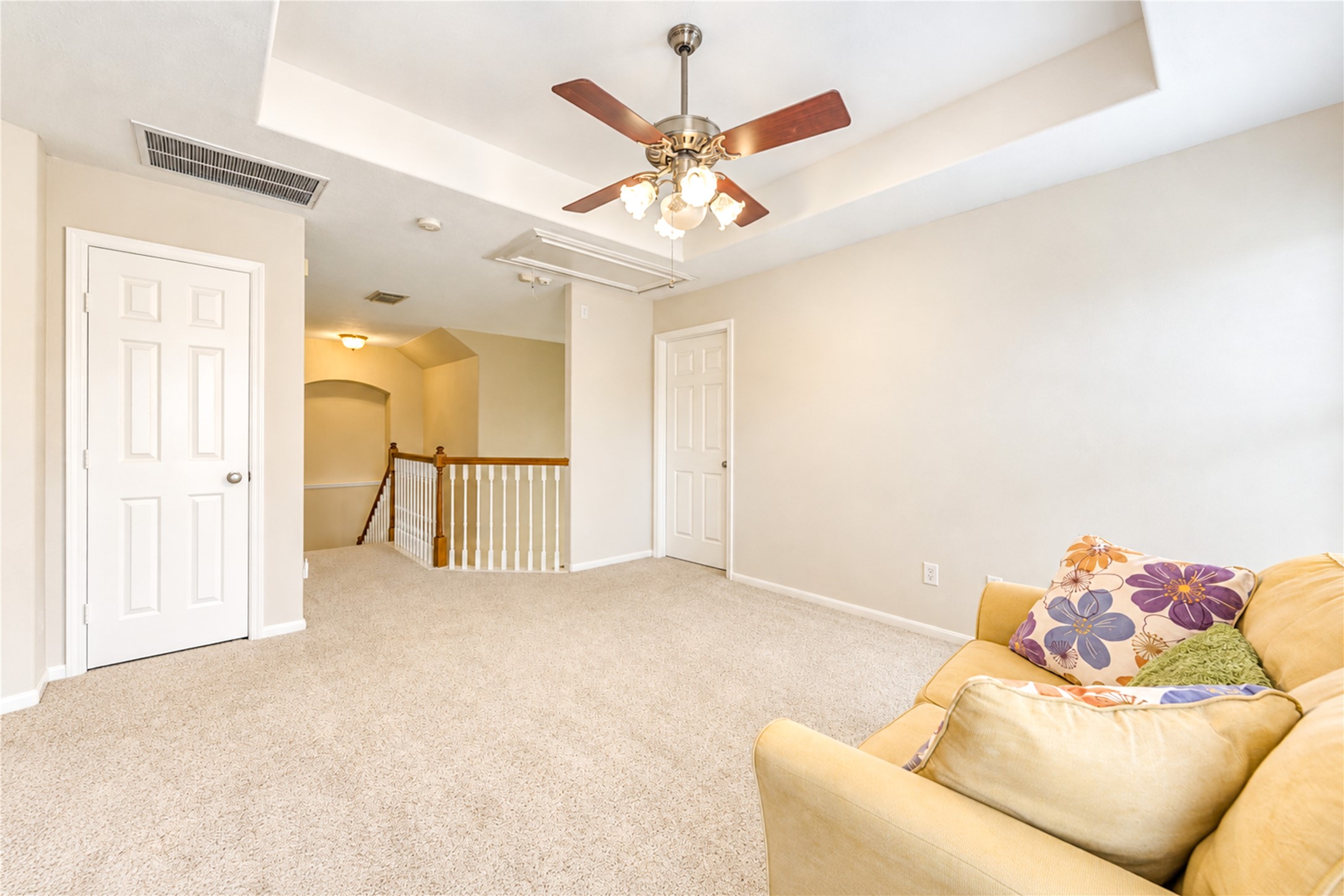 12806 Ridge Bank Lane Property Photo 34