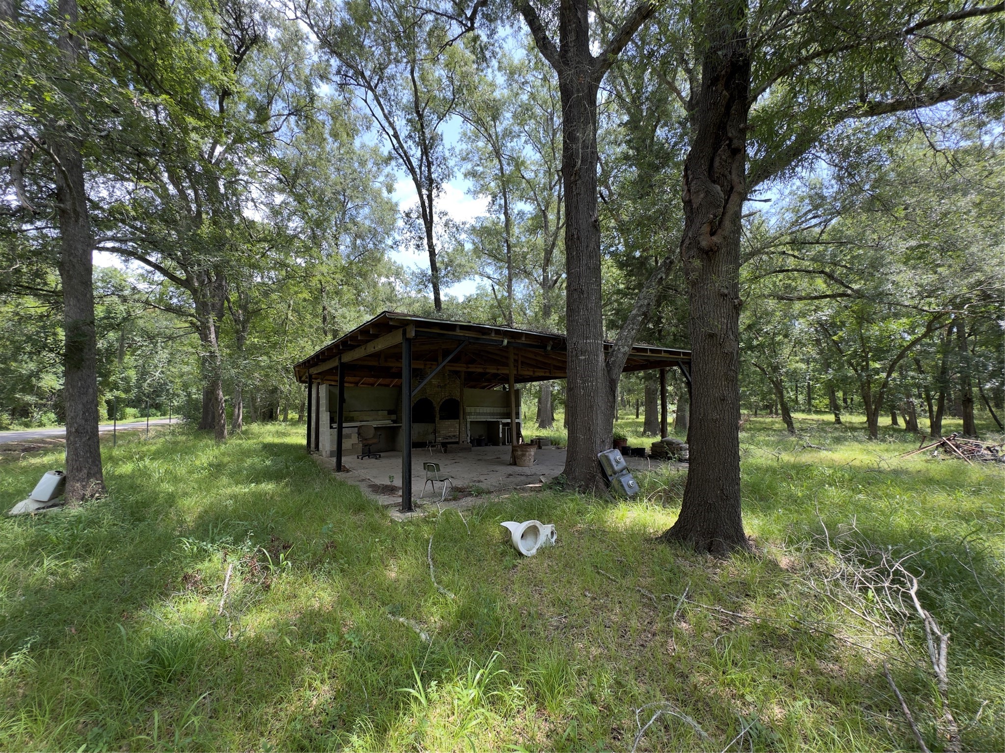 947 County Road 2850 Property Photo 2
