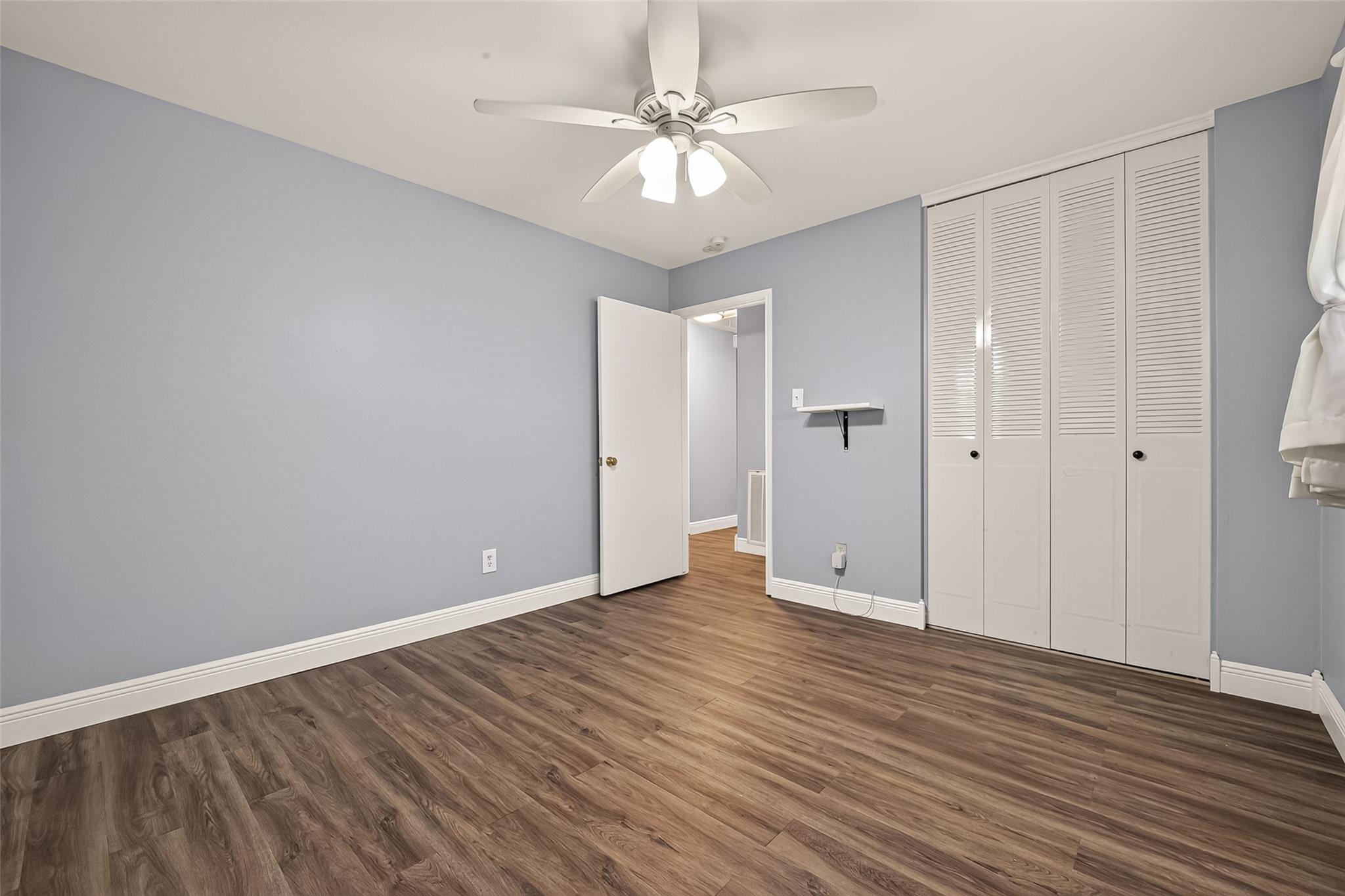 114 E Wildwinn Drive, Alvin Tx 77511 Property Photo 33