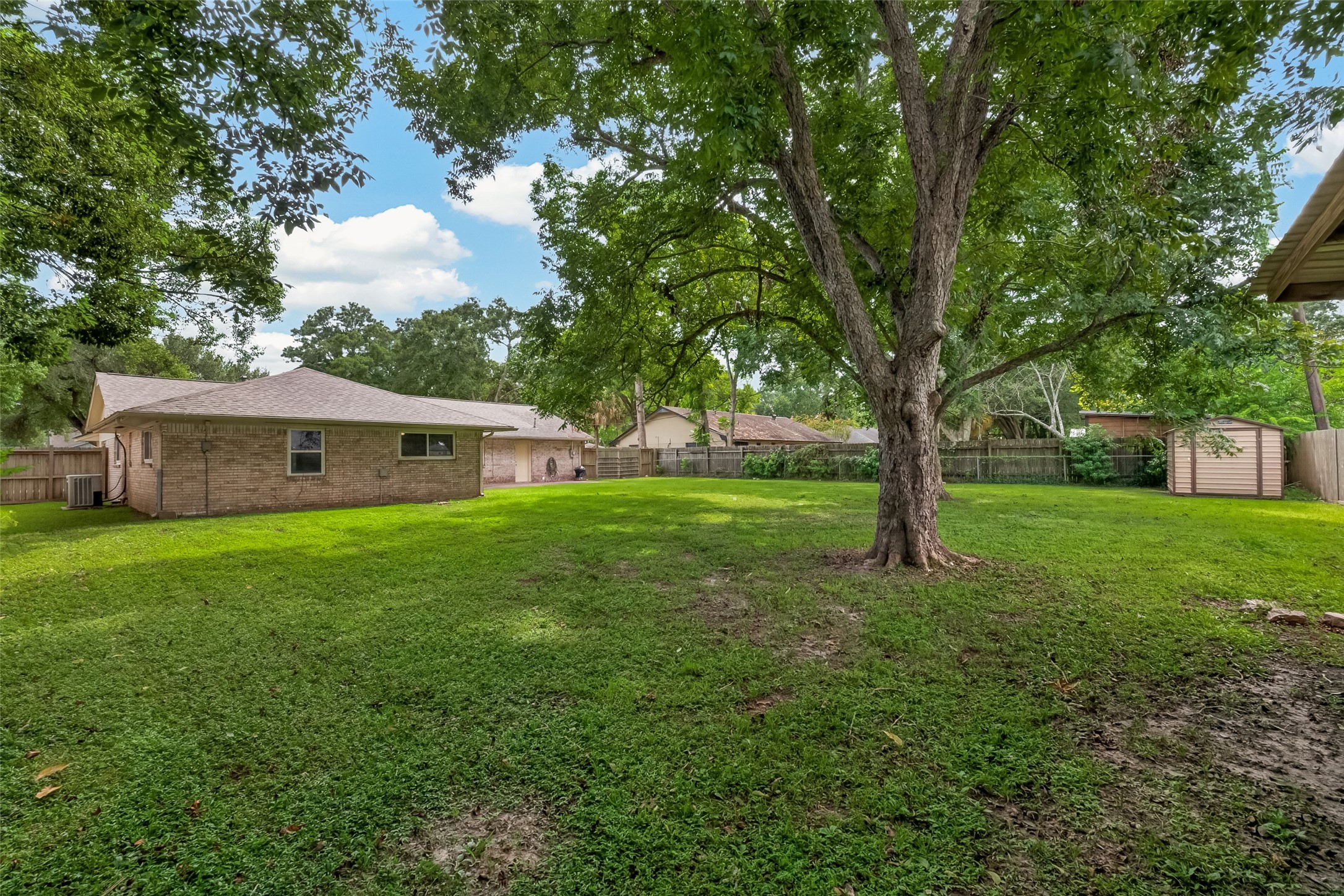 114 E Wildwinn Drive Property Photo 39