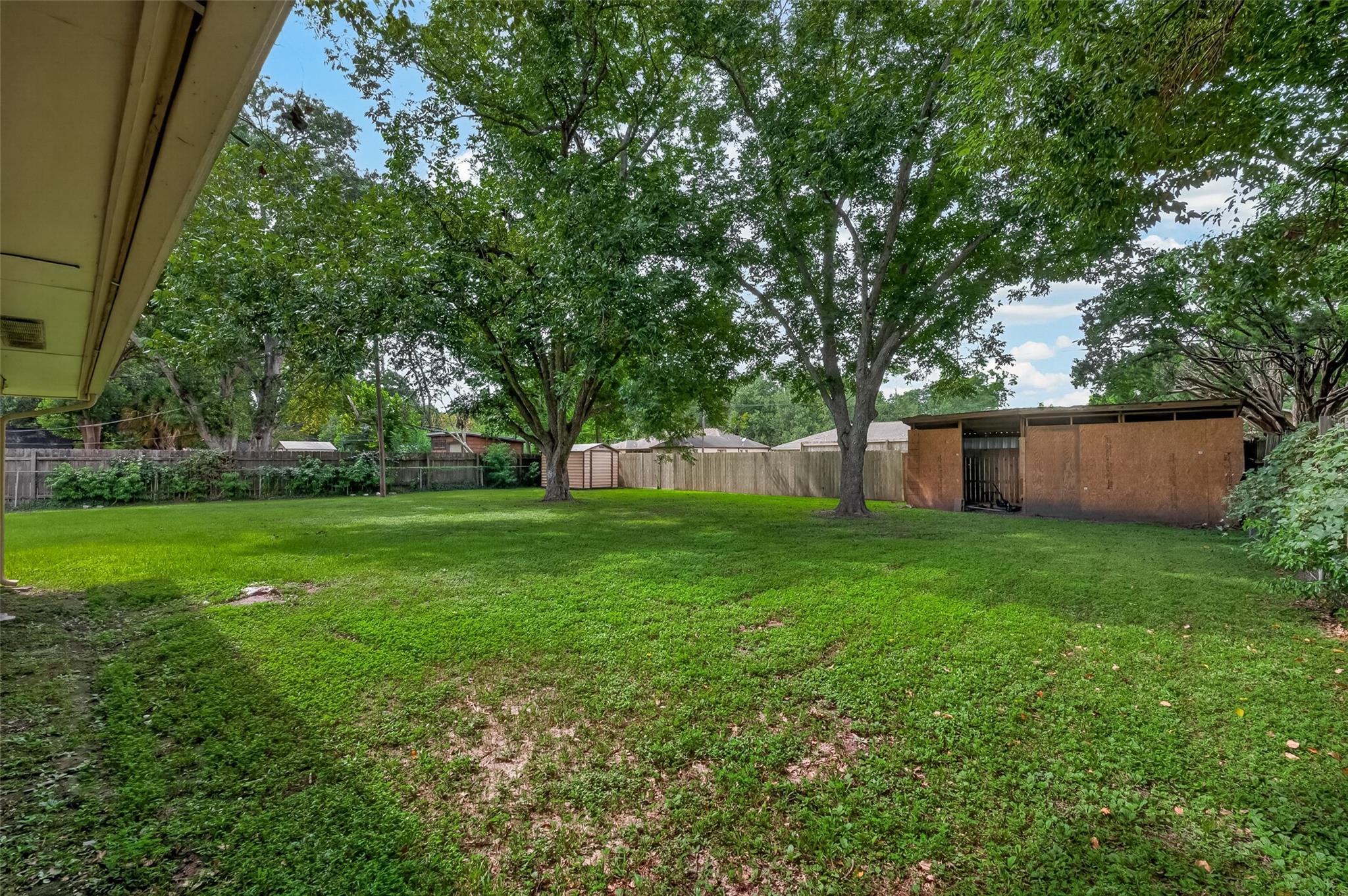 114 E Wildwinn Drive, Alvin Tx 77511 Property Photo 40