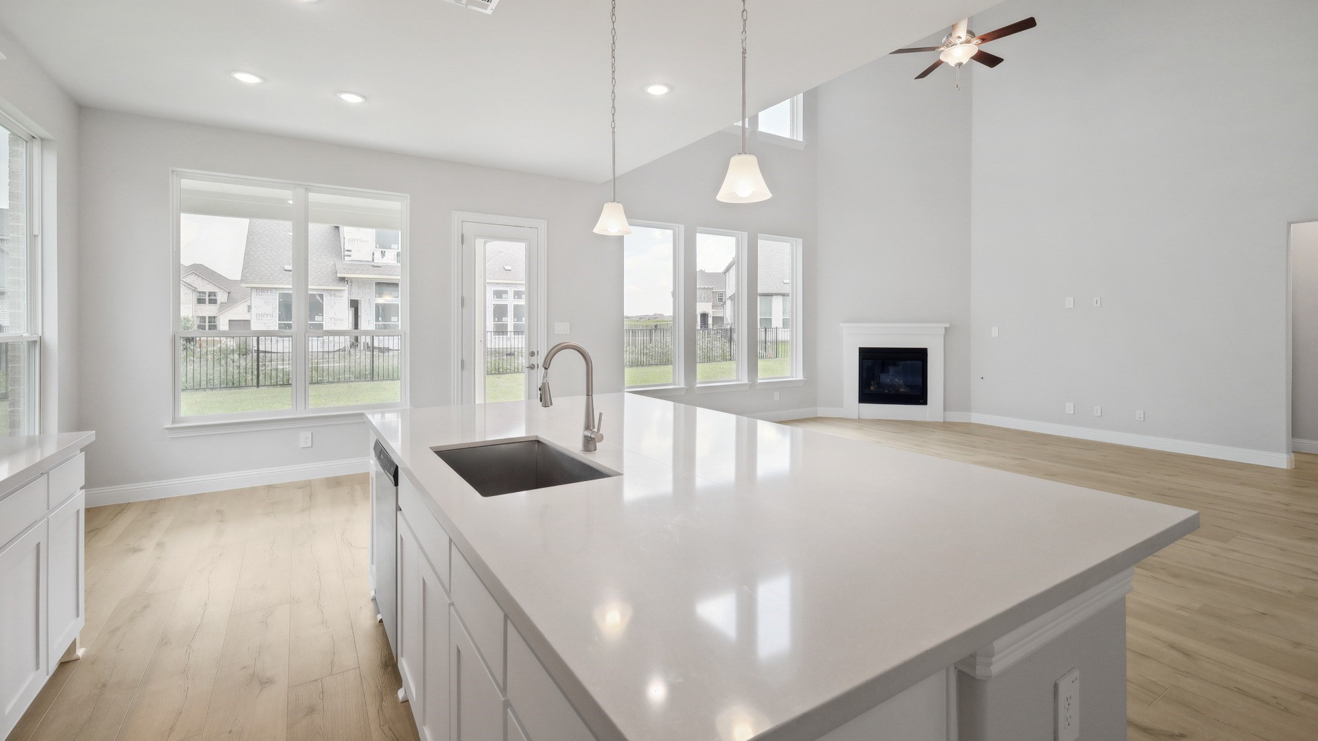 41261 Peacemaker Lane Property Photo 8