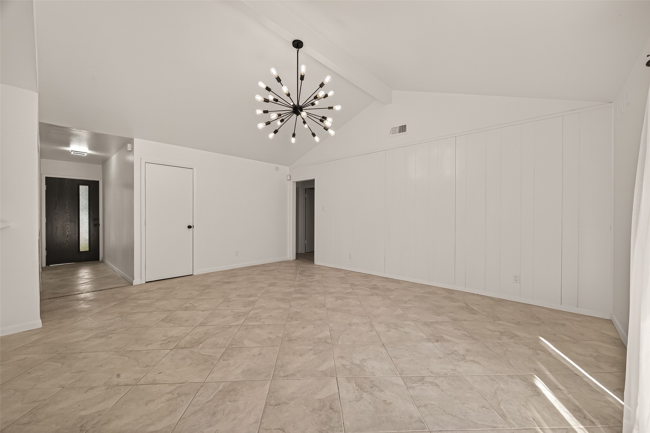 5523 Kuldell Drive Property Photo 11