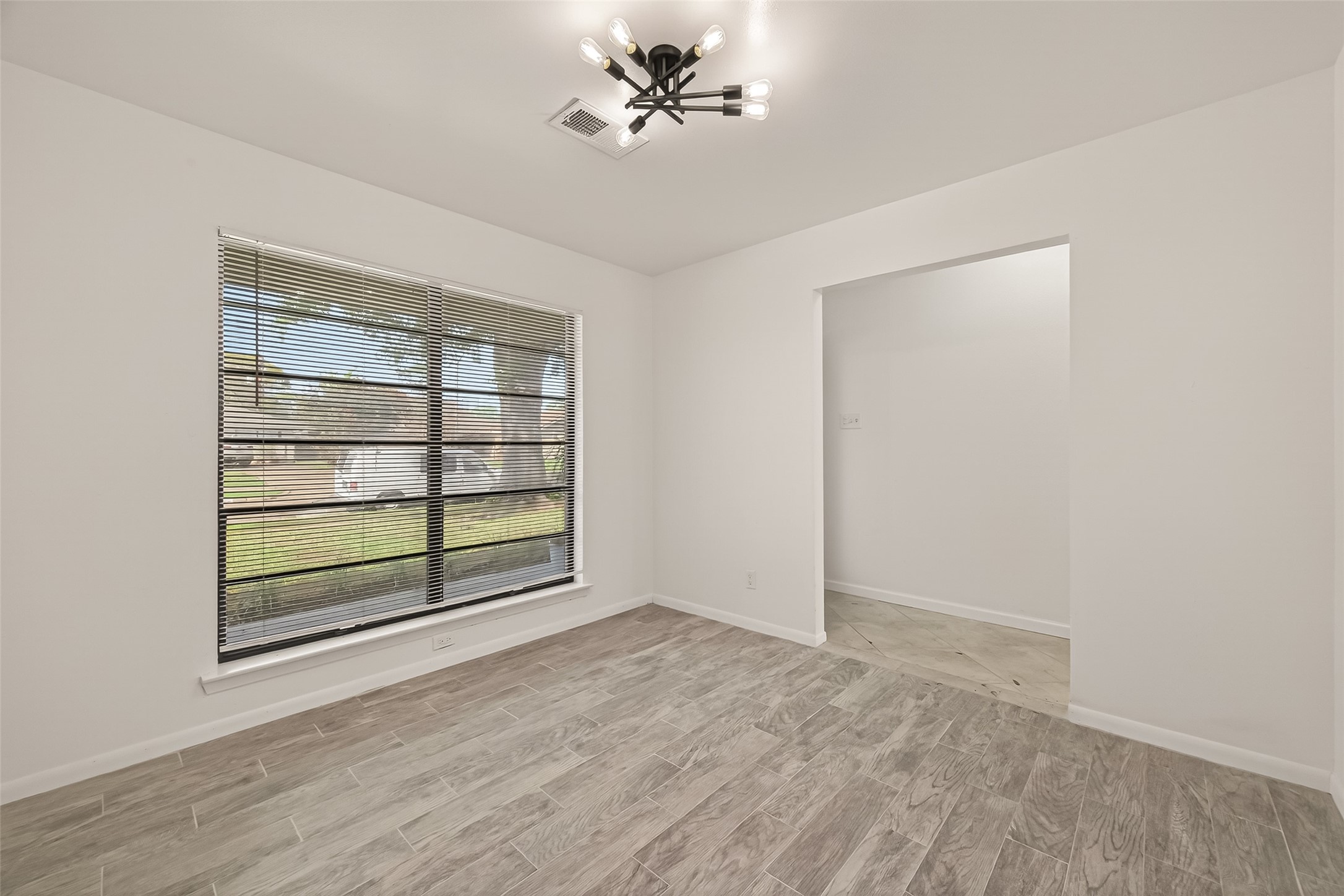 5523 Kuldell Drive Property Photo 19