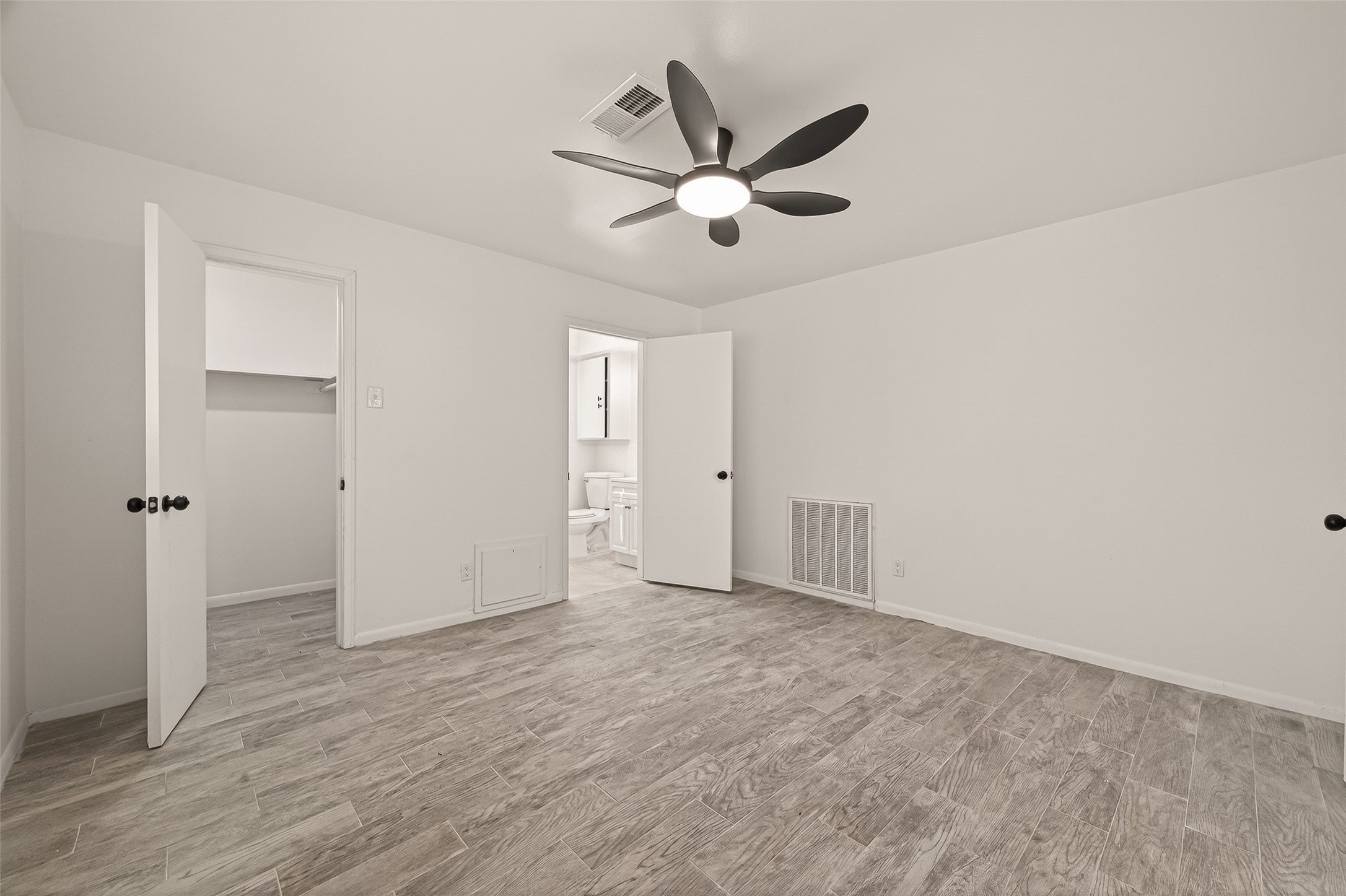 5523 Kuldell Drive Property Photo 36