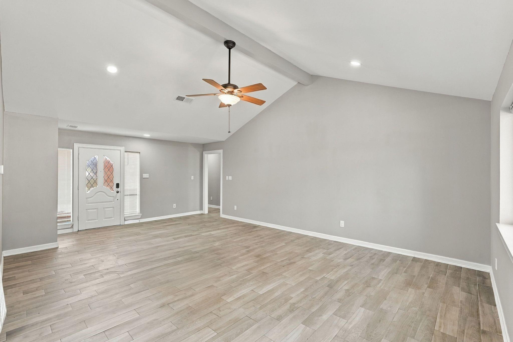 1704 S 1st Street Property Photo 10